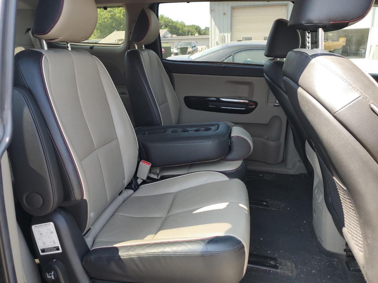 2020 Kia Sedona Ex VIN: KNDMC5C16L6615177 Lot: 64666954