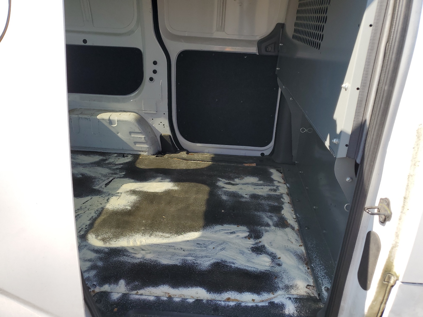 3N63M0YNXFK702472 2015 Chevrolet City Express Ls