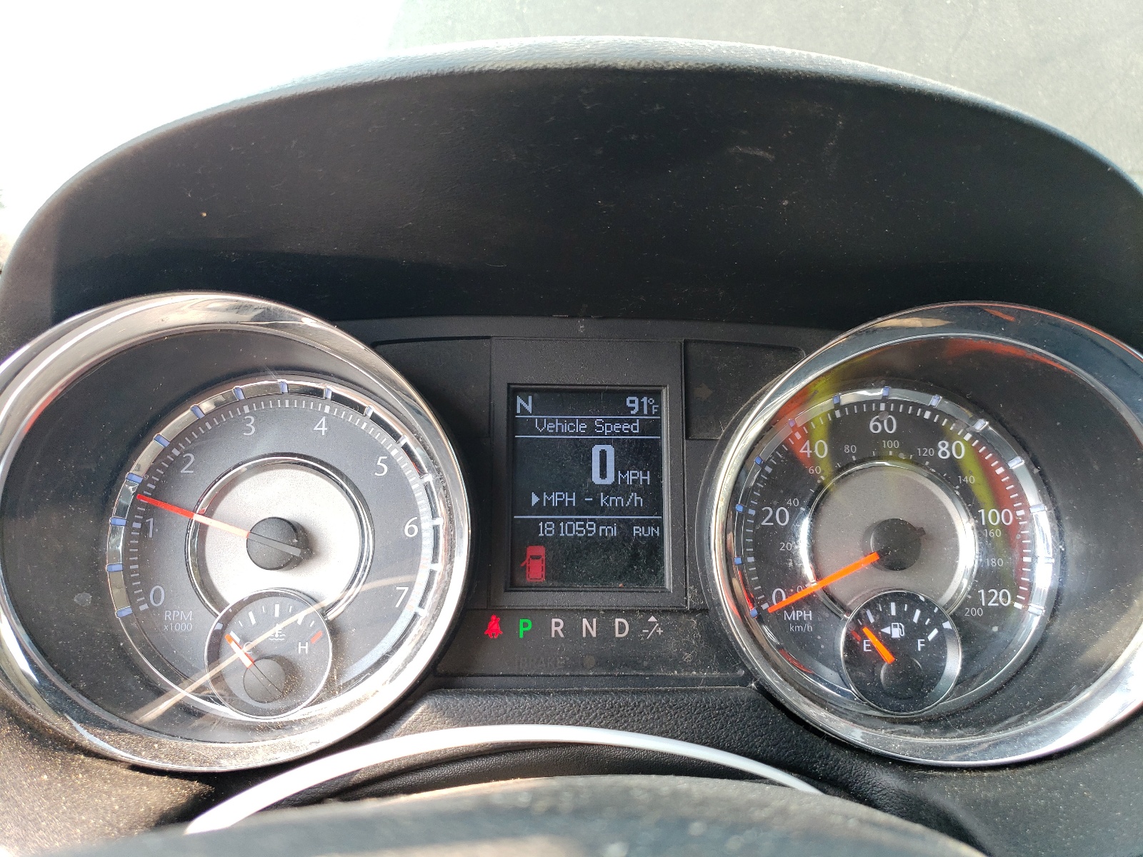 2A4RR5DG2BR747152 2011 Chrysler Town & Country Touring