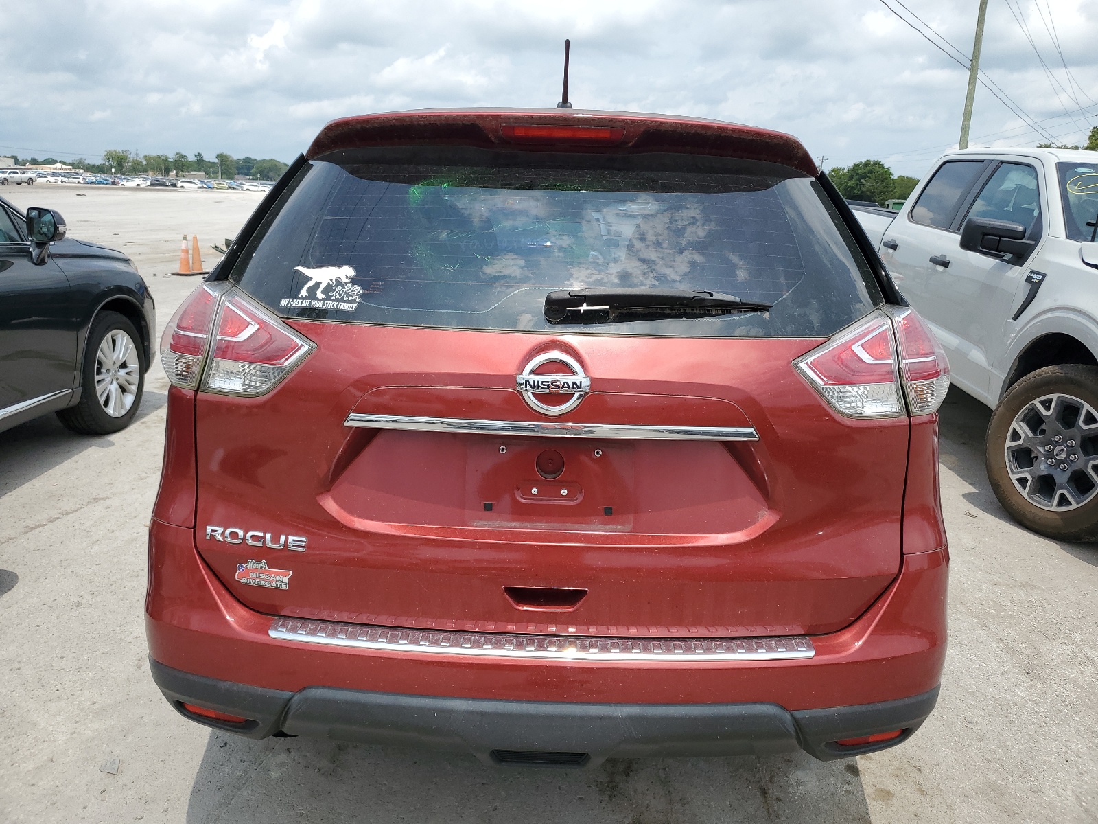 5N1AT2MT6FC787261 2015 Nissan Rogue S