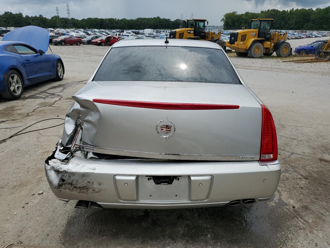 2007 Cadillac Dts VIN: 1G6KD57977U183420 Lot: 64371464