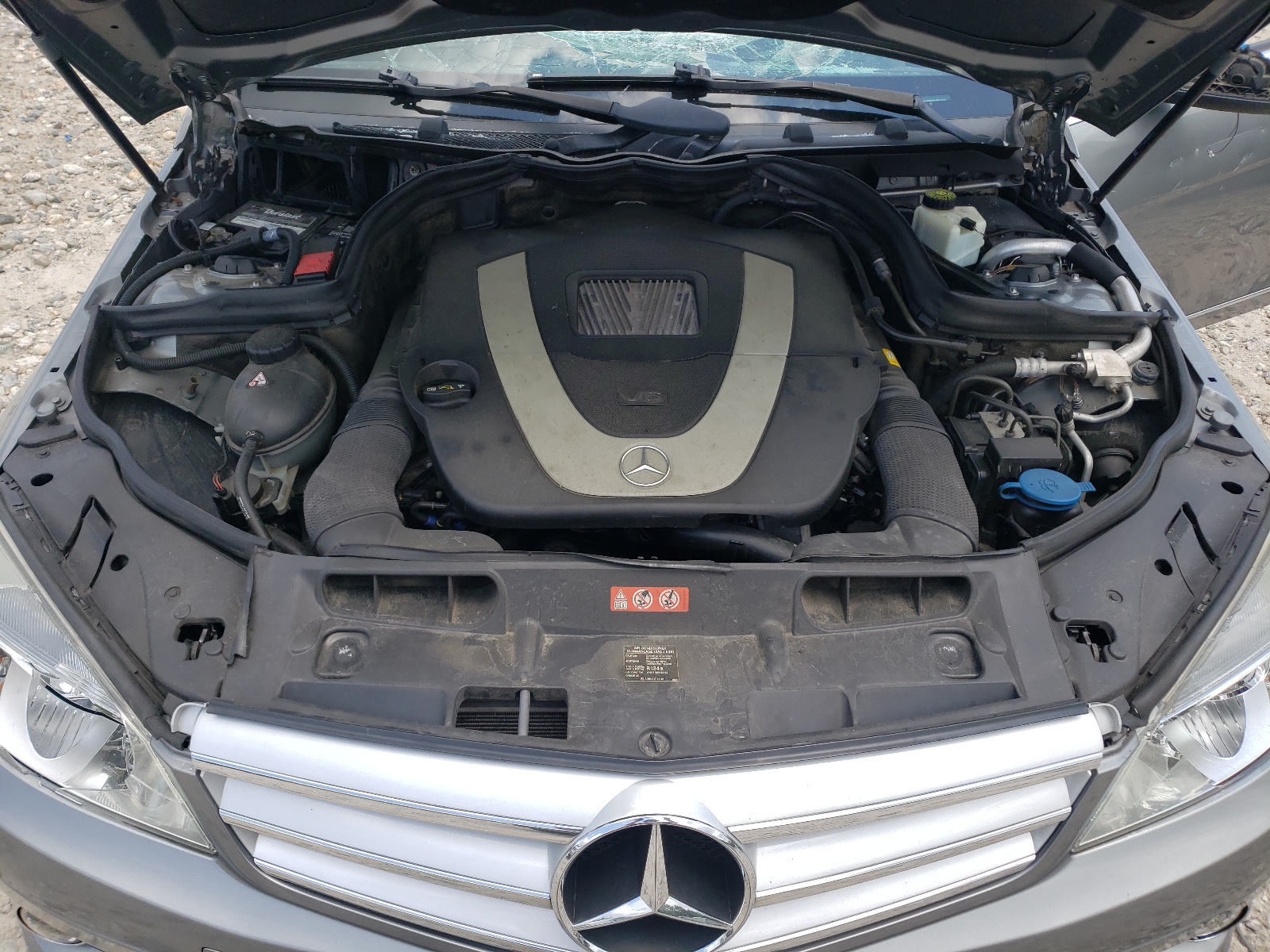 WDDGF8BB3AF451714 2010 Mercedes-Benz C 300 4Matic