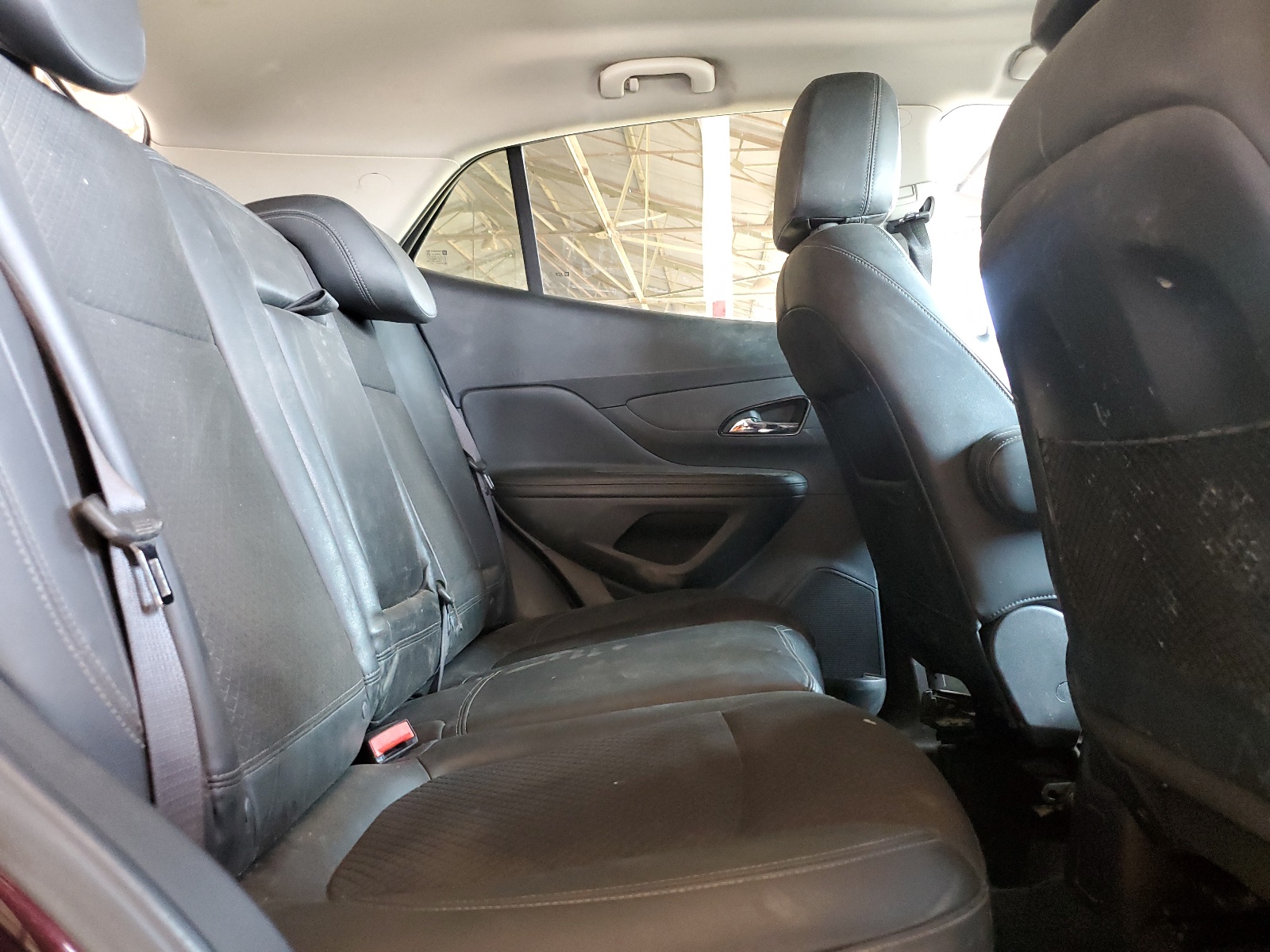 KL4CJ2SB9JB524090 2018 Buick Encore Sport Touring