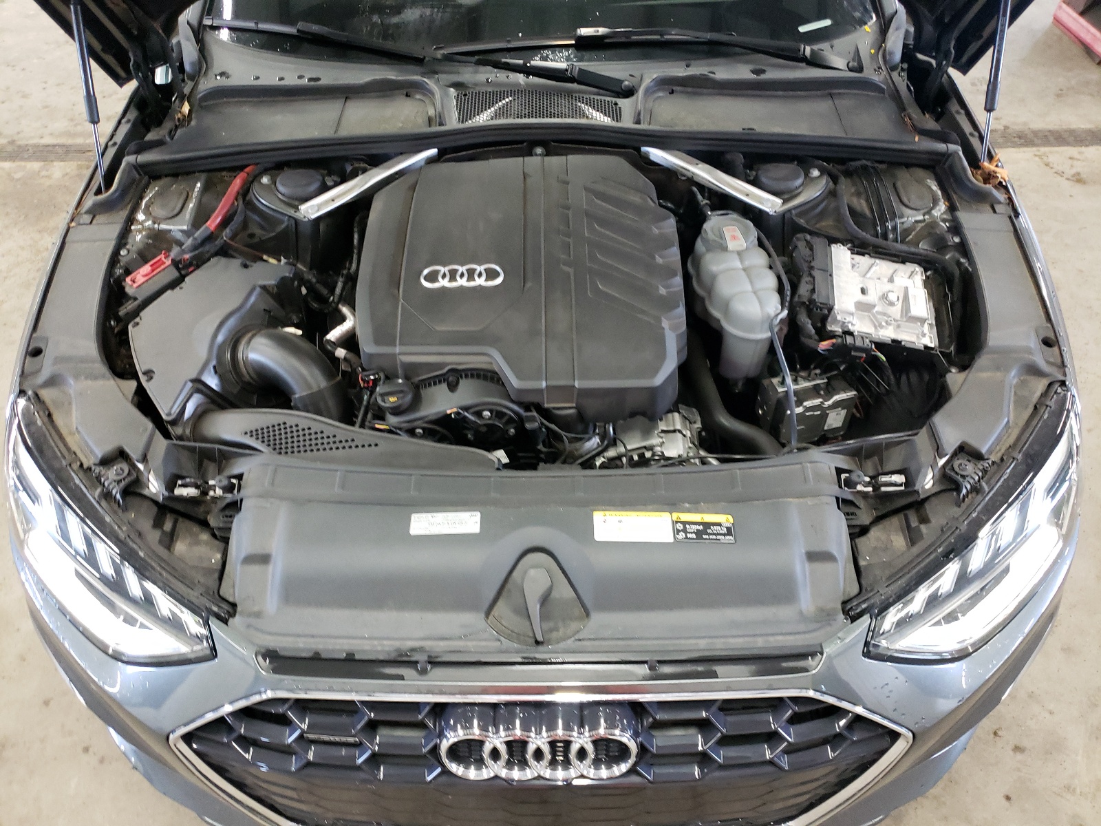 2023 Audi A4 Premium Plus 45 vin: WAUEAAF49PN017277