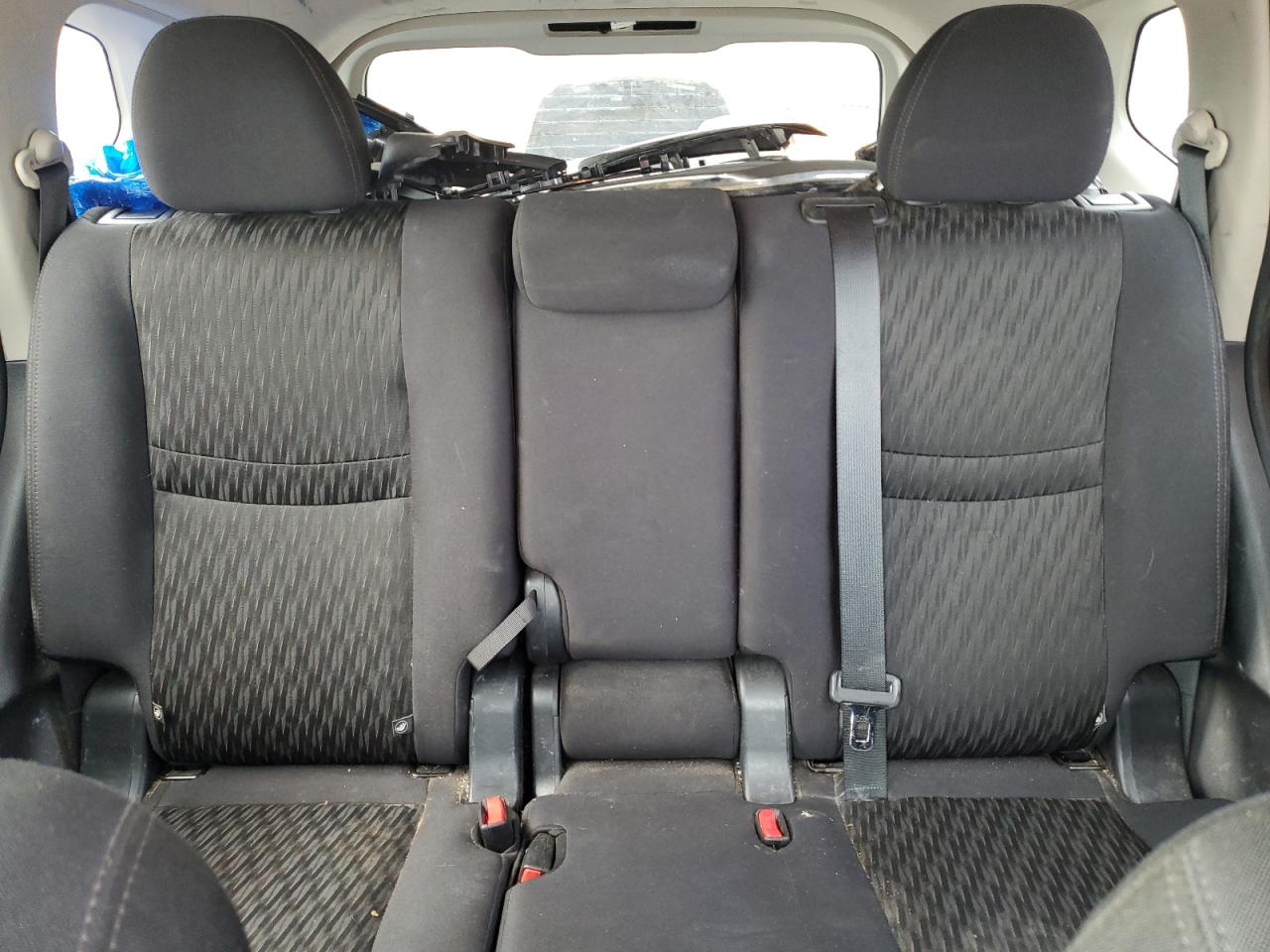 2019 Nissan Rogue S VIN: 5N1AT2MT7KC702423 Lot: 63615954