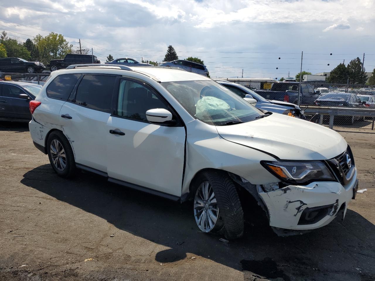 2018 Nissan Pathfinder S VIN: 5N1DR2MN6JC635647 Lot: 62957594