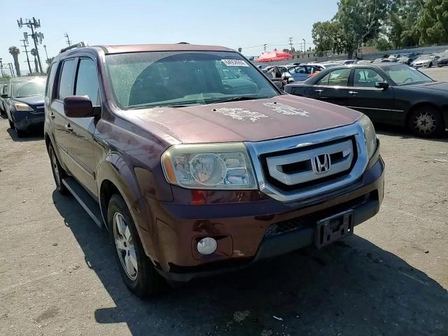 2011 Honda Pilot Exln VIN: 5FNYF3H71BB051936 Lot: 64958984
