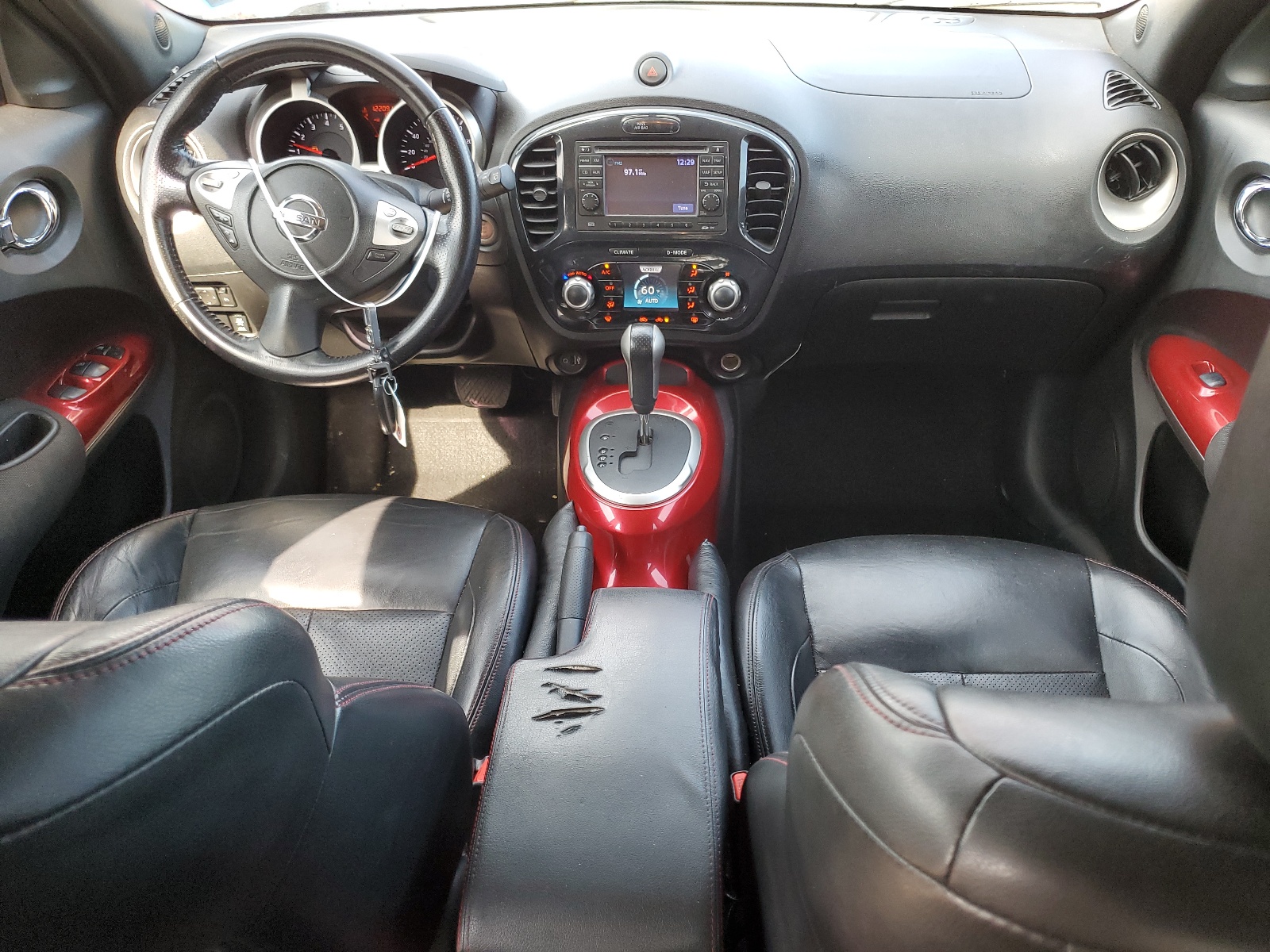 JN8AF5MV2BT028720 2011 Nissan Juke S