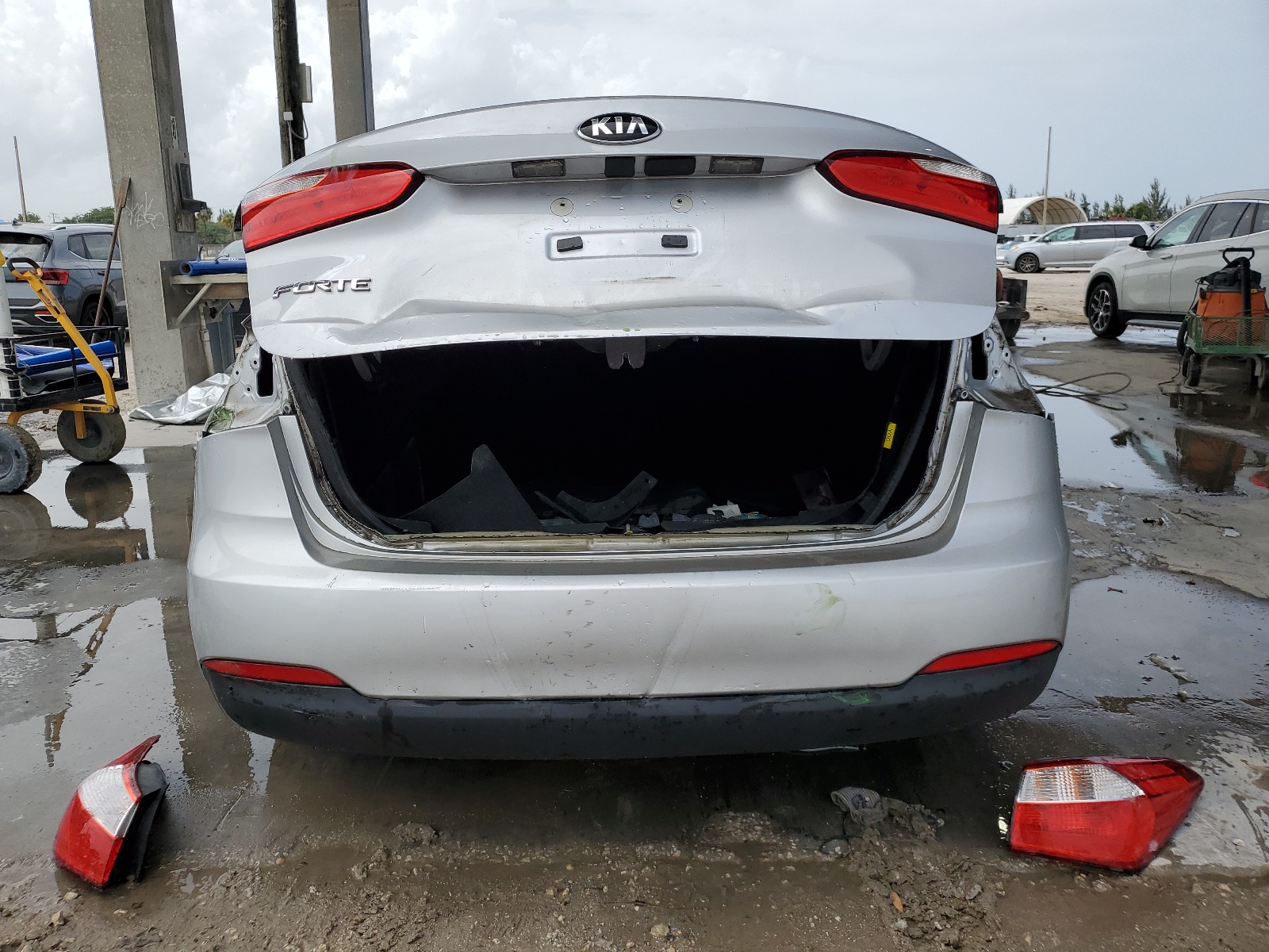 KNAFK4A62G5601063 2016 Kia Forte Lx