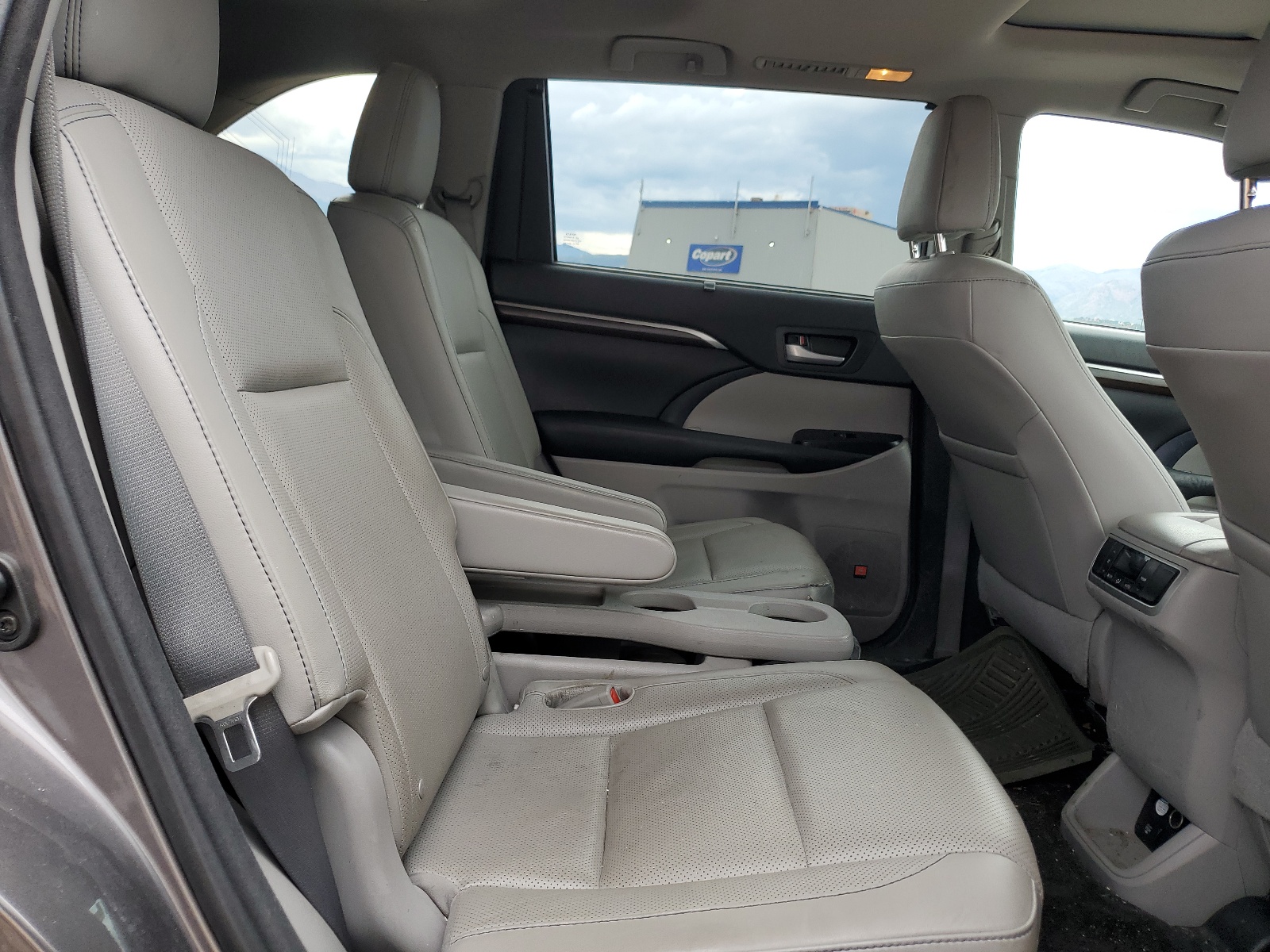 5TDDKRFHXFS113053 2015 Toyota Highlander Limited