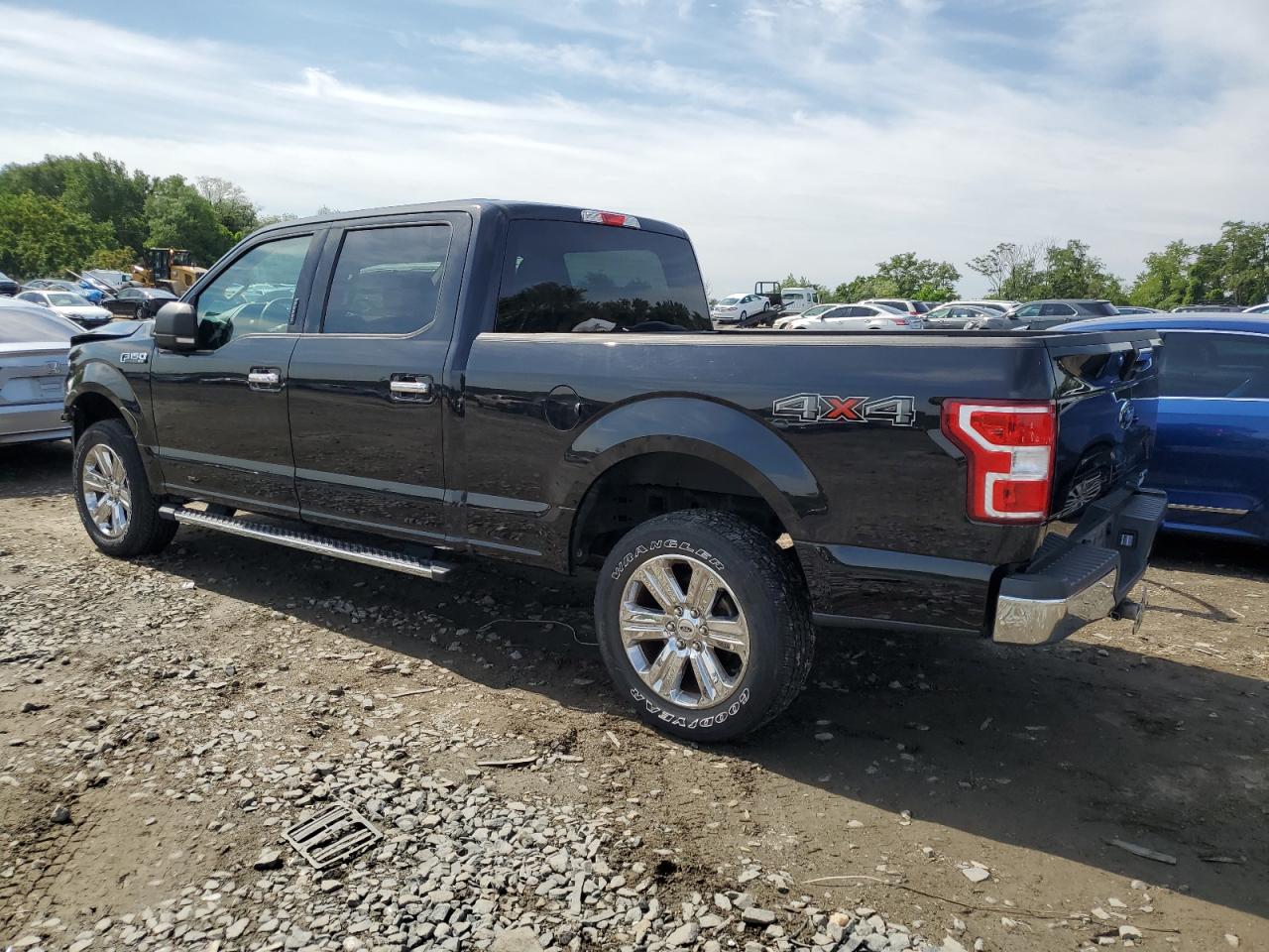 1FTFW1E43KFD10766 2019 FORD F-150 - Image 2