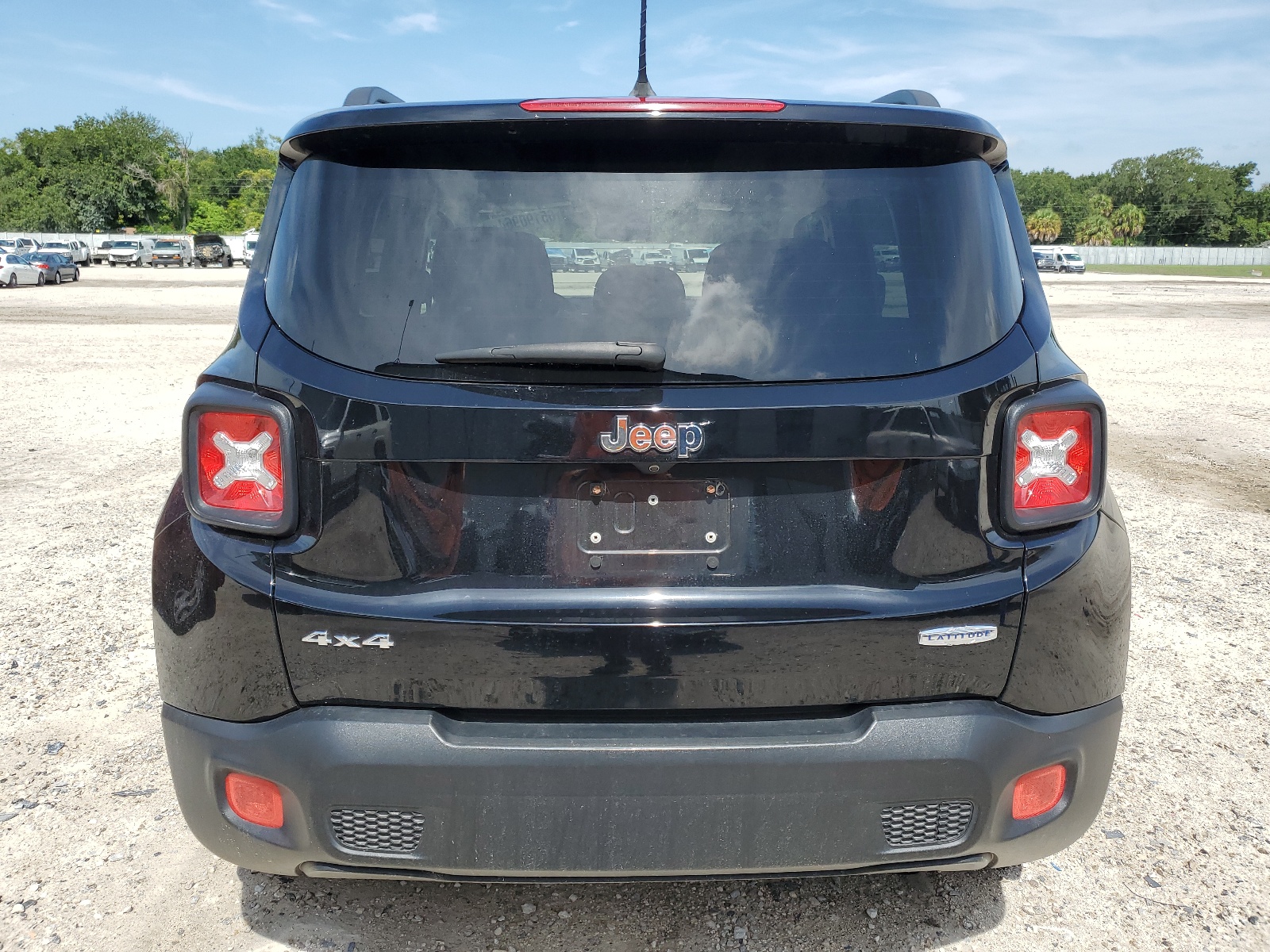 ZACCJBBB0HPF15851 2017 Jeep Renegade Latitude
