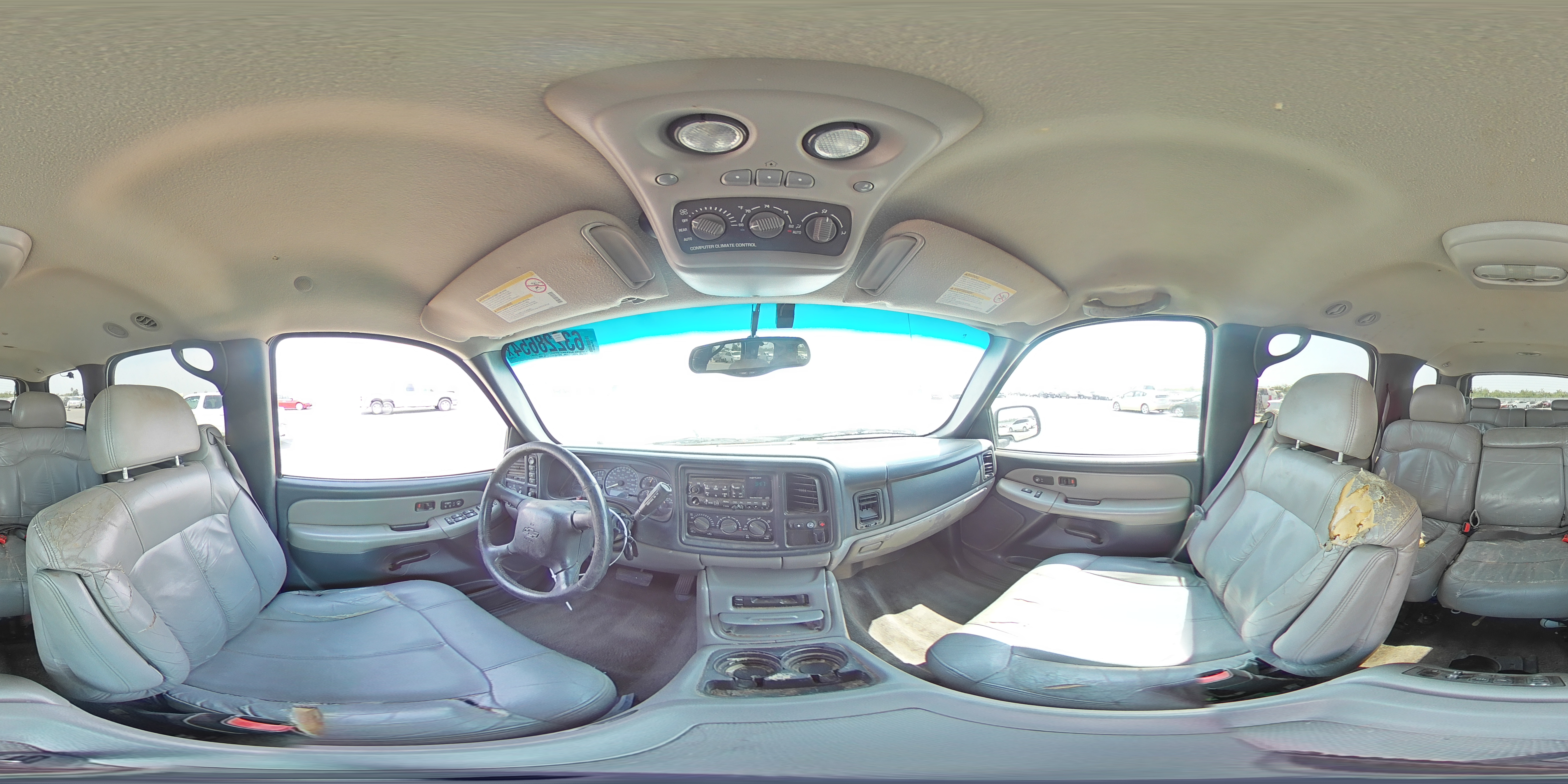 2001 Chevrolet Tahoe K1500 VIN: 1GNEK13T21R140308 Lot: 63228654