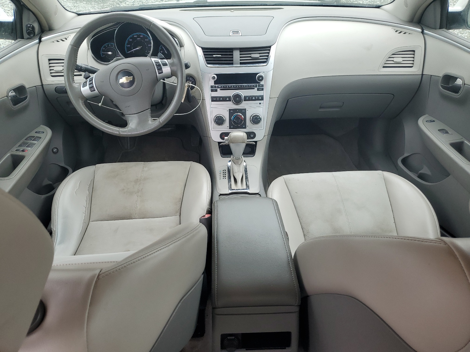 1G1ZJ57799F102646 2009 Chevrolet Malibu 2Lt