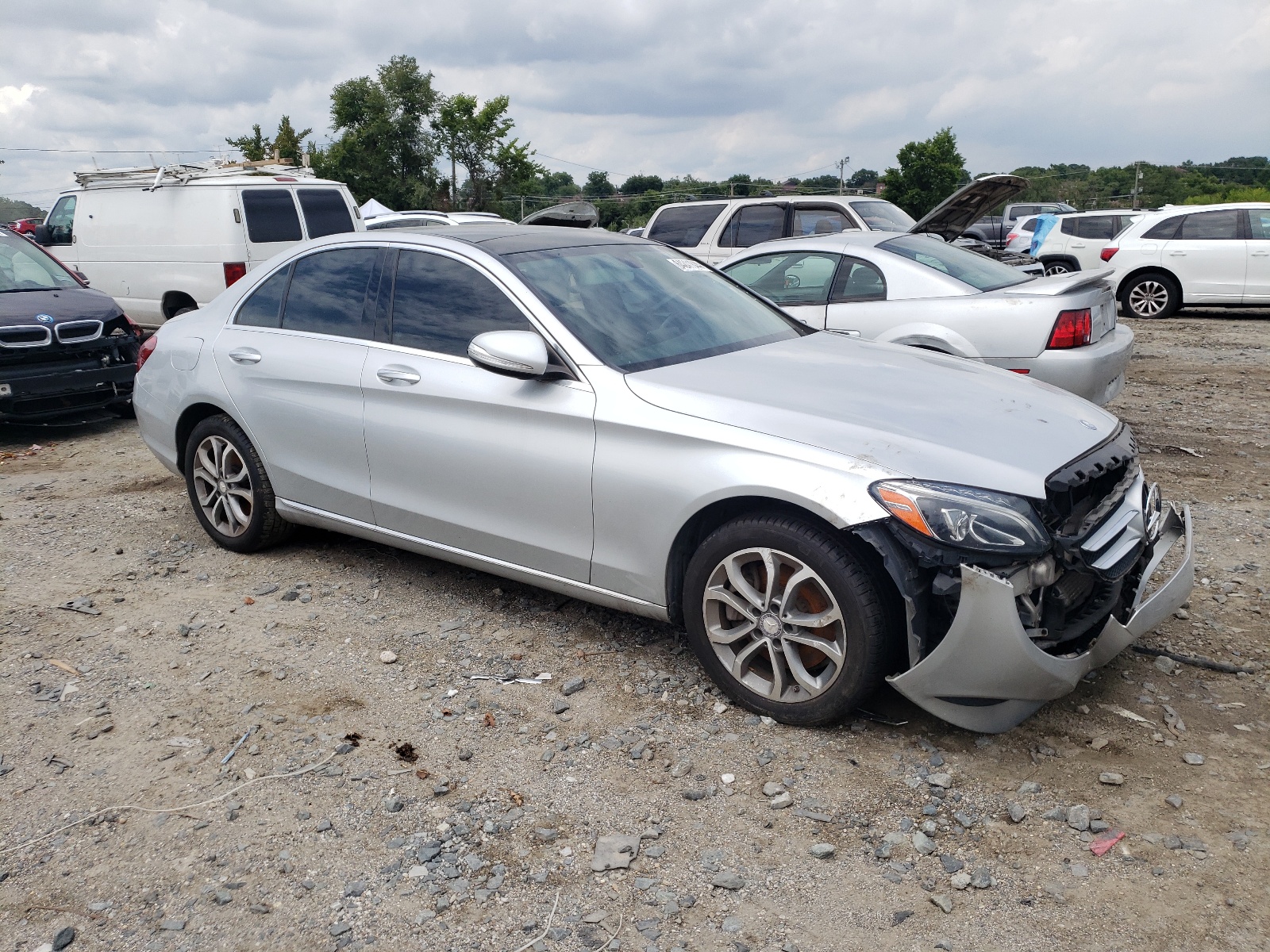 2015 Mercedes-Benz C 300 4Matic vin: 55SWF4KB5FU003421