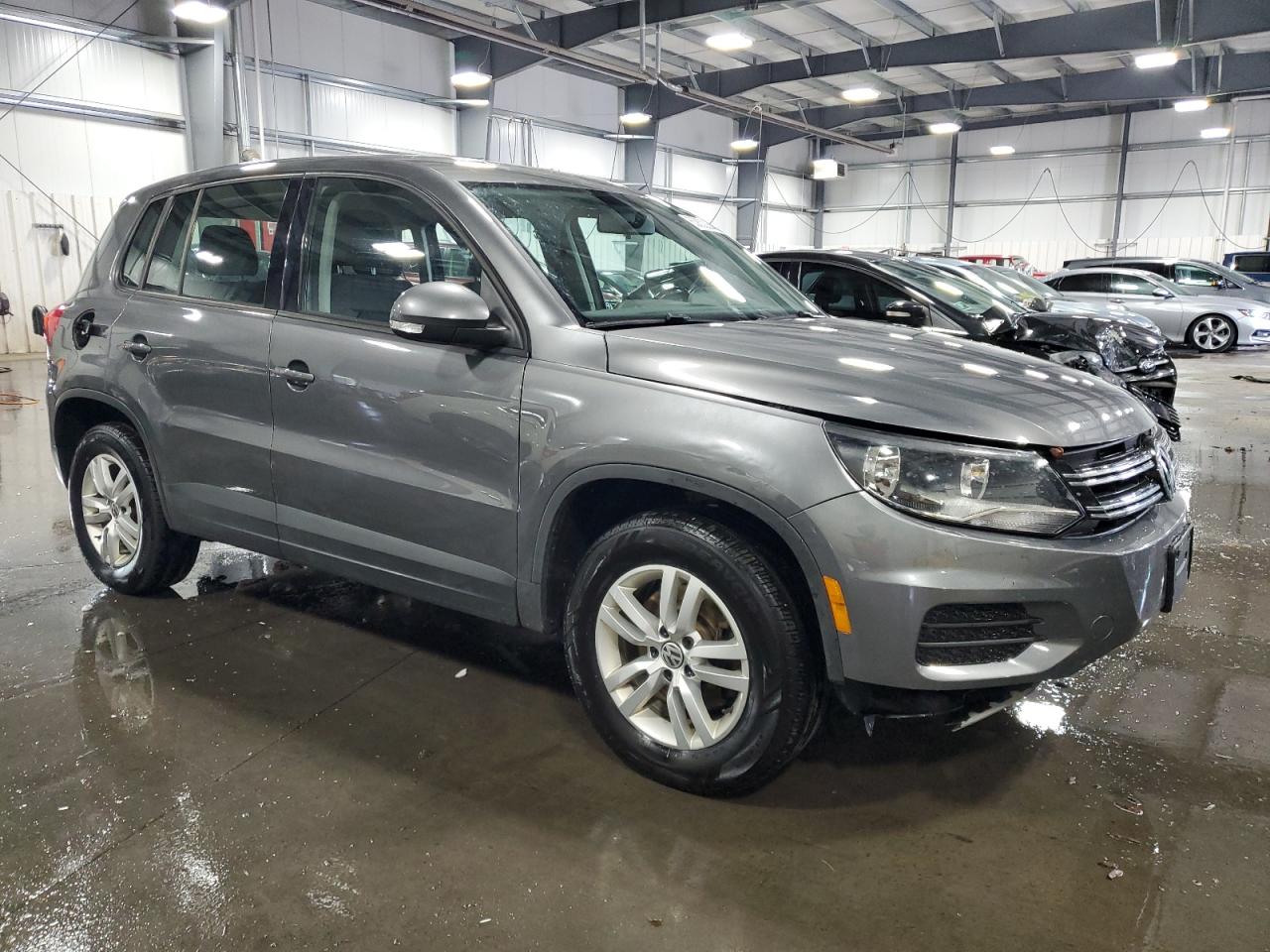 WVGBV3AX8DW616101 2013 Volkswagen Tiguan S