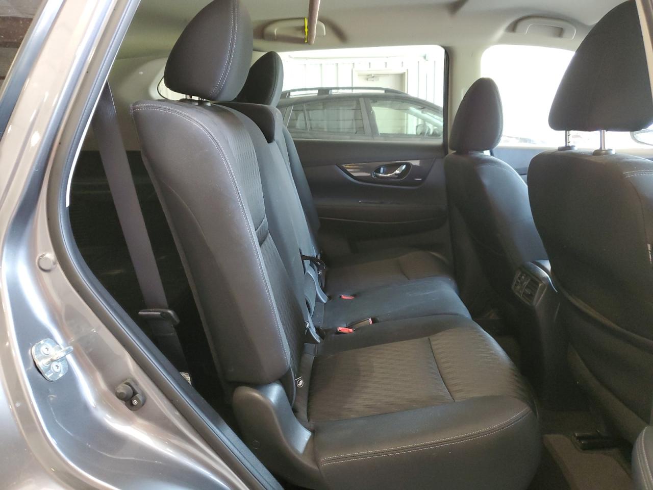 2020 Nissan Rogue S VIN: KNMAT2MV5LP50477 Lot: 64715044