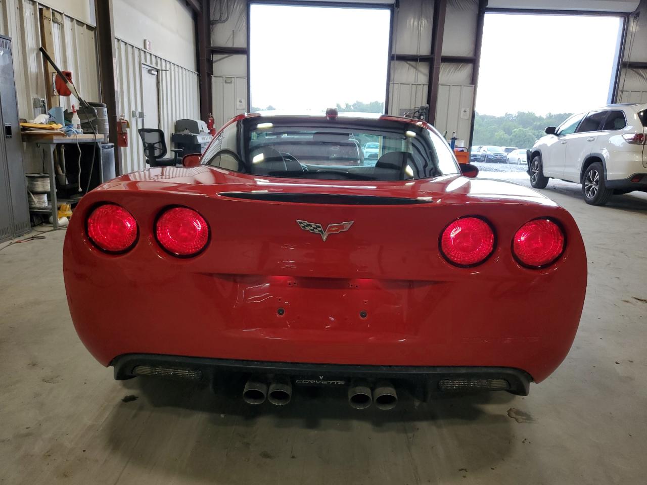 2005 Chevrolet Corvette VIN: 1G1YY24U255115447 Lot: 63205384