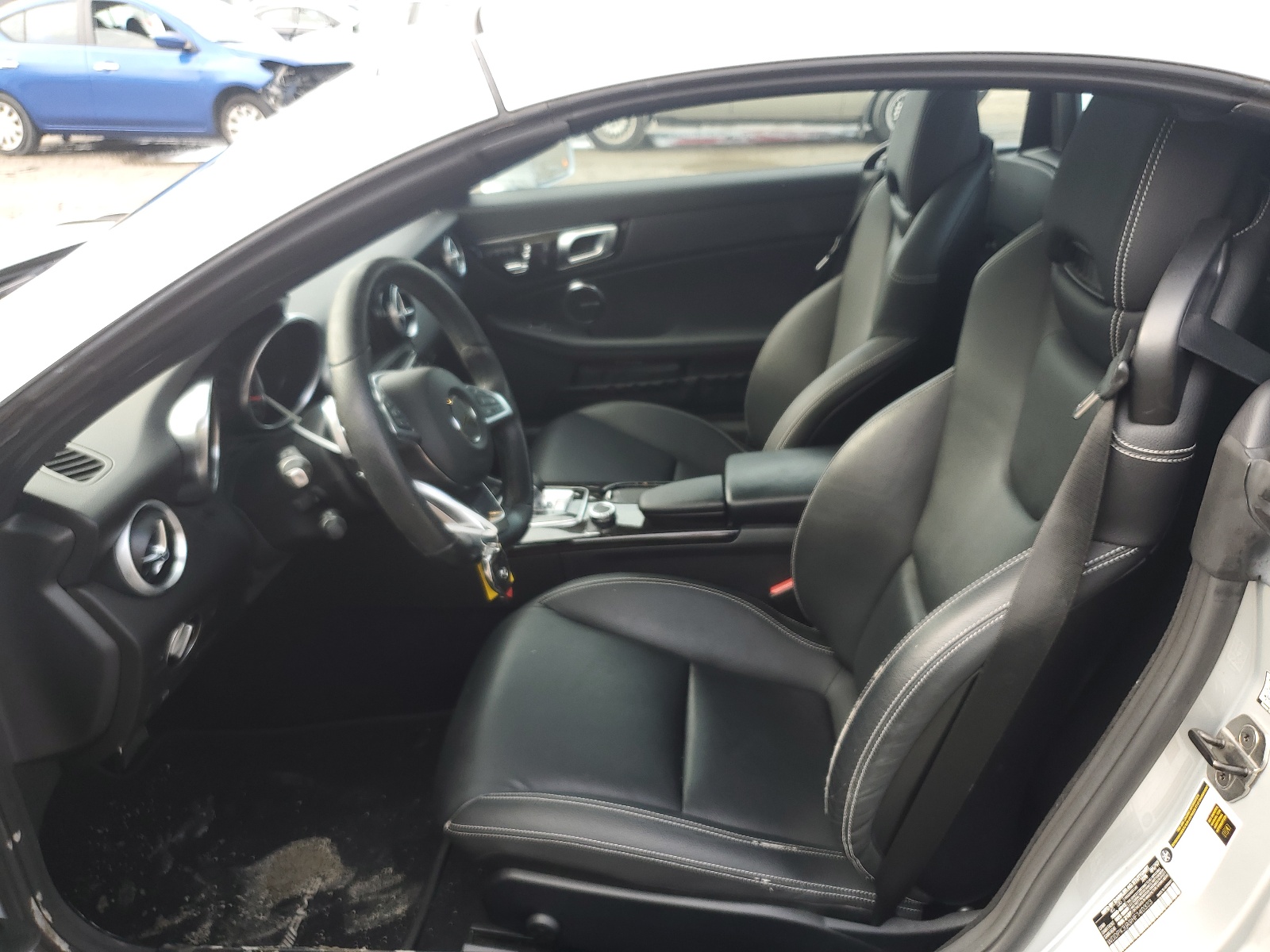 WDDPK3JA9HF140323 2017 Mercedes-Benz Slc 300