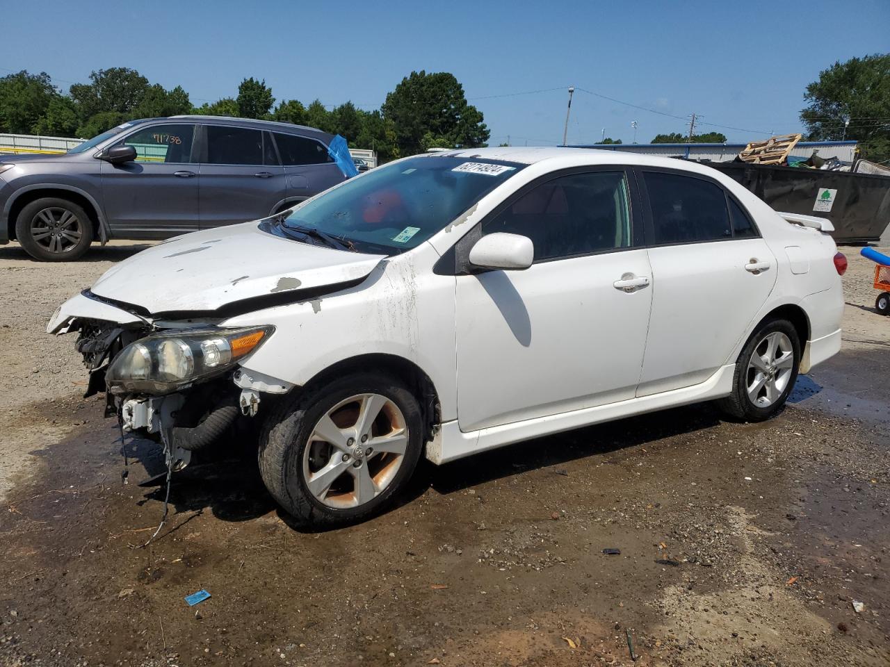 VIN 5YFBU4EE5DP113477 2013 TOYOTA COROLLA no.1