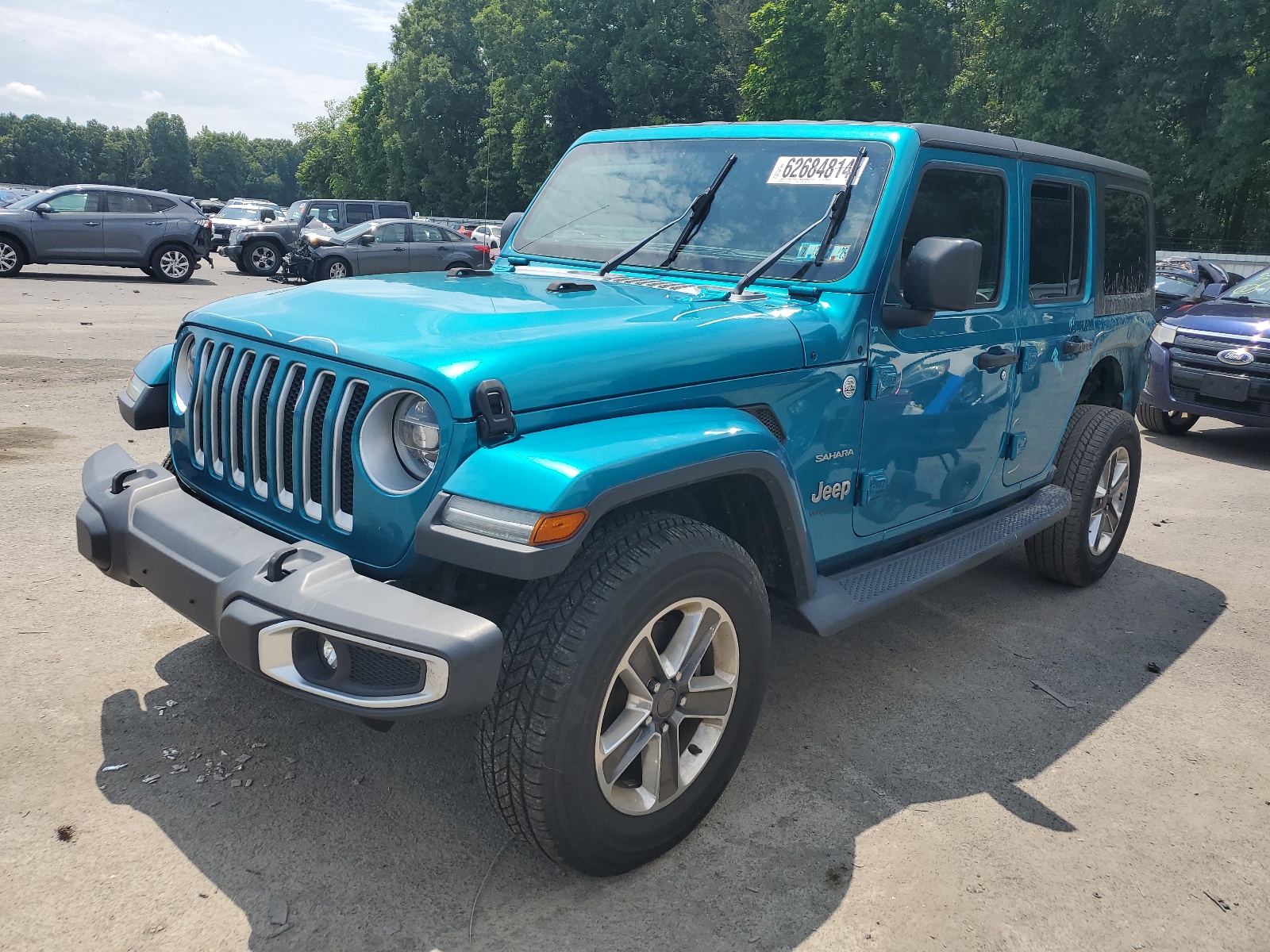 1C4HJXEN9KW630466 2019 Jeep Wrangler Unlimited Sahara