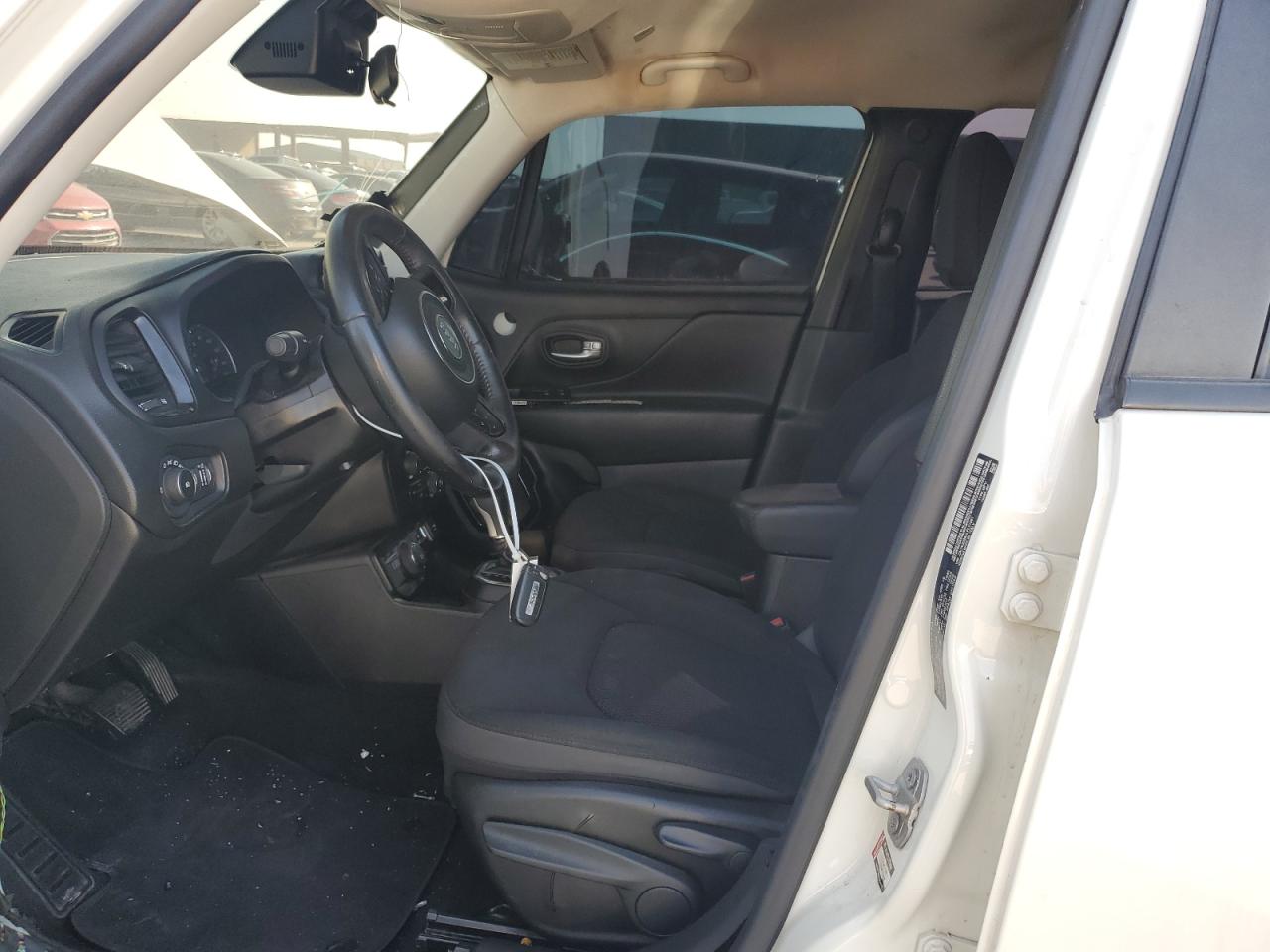 2020 Jeep Renegade Latitude VIN: ZACNJBBBXLPL01061 Lot: 61138214