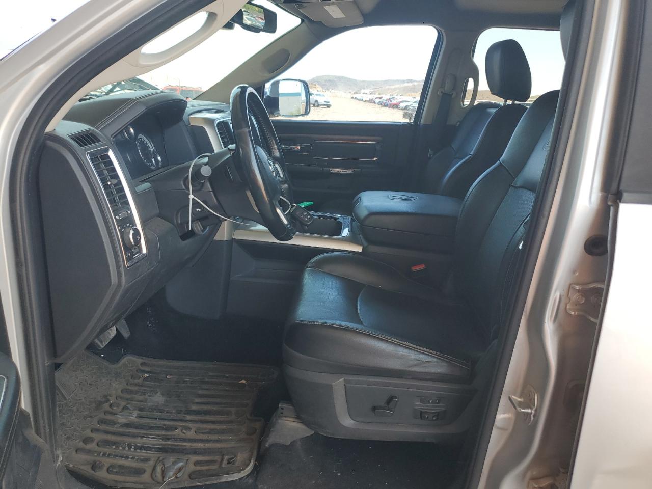 2016 Ram 1500 Laramie VIN: 1C6RR7NM7GS337417 Lot: 62762684