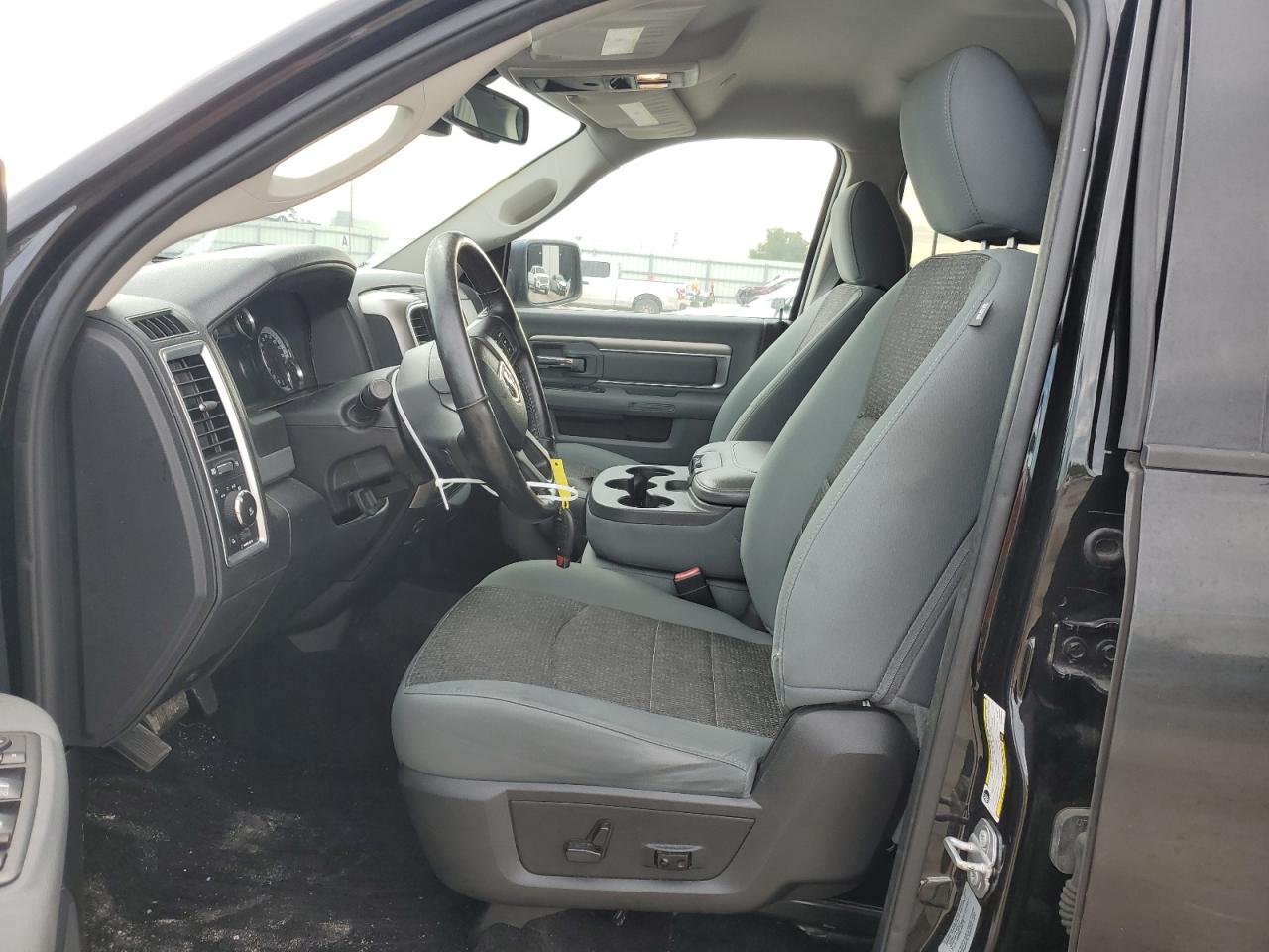 2017 Ram 1500 Slt VIN: 3C6RR7LT8HG593245 Lot: 63529414