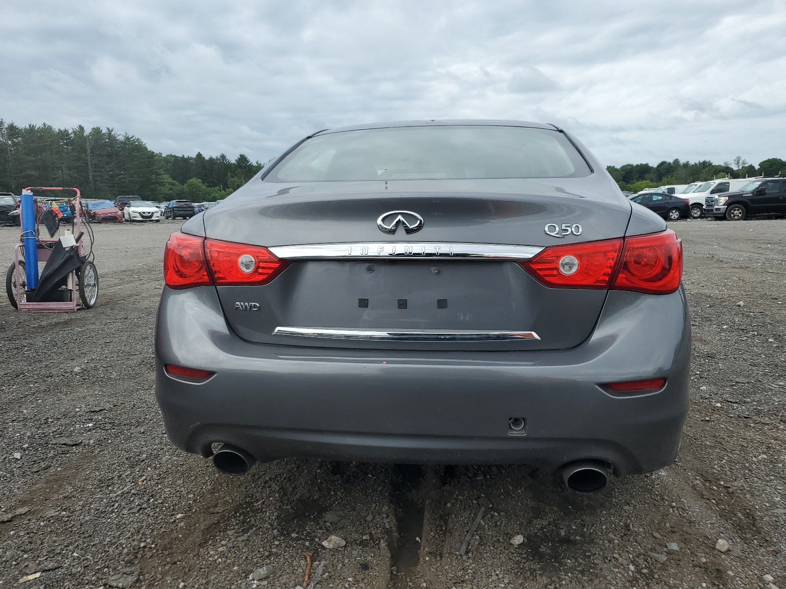 JN1EV7AR9HM837396 2017 Infiniti Q50 Premium