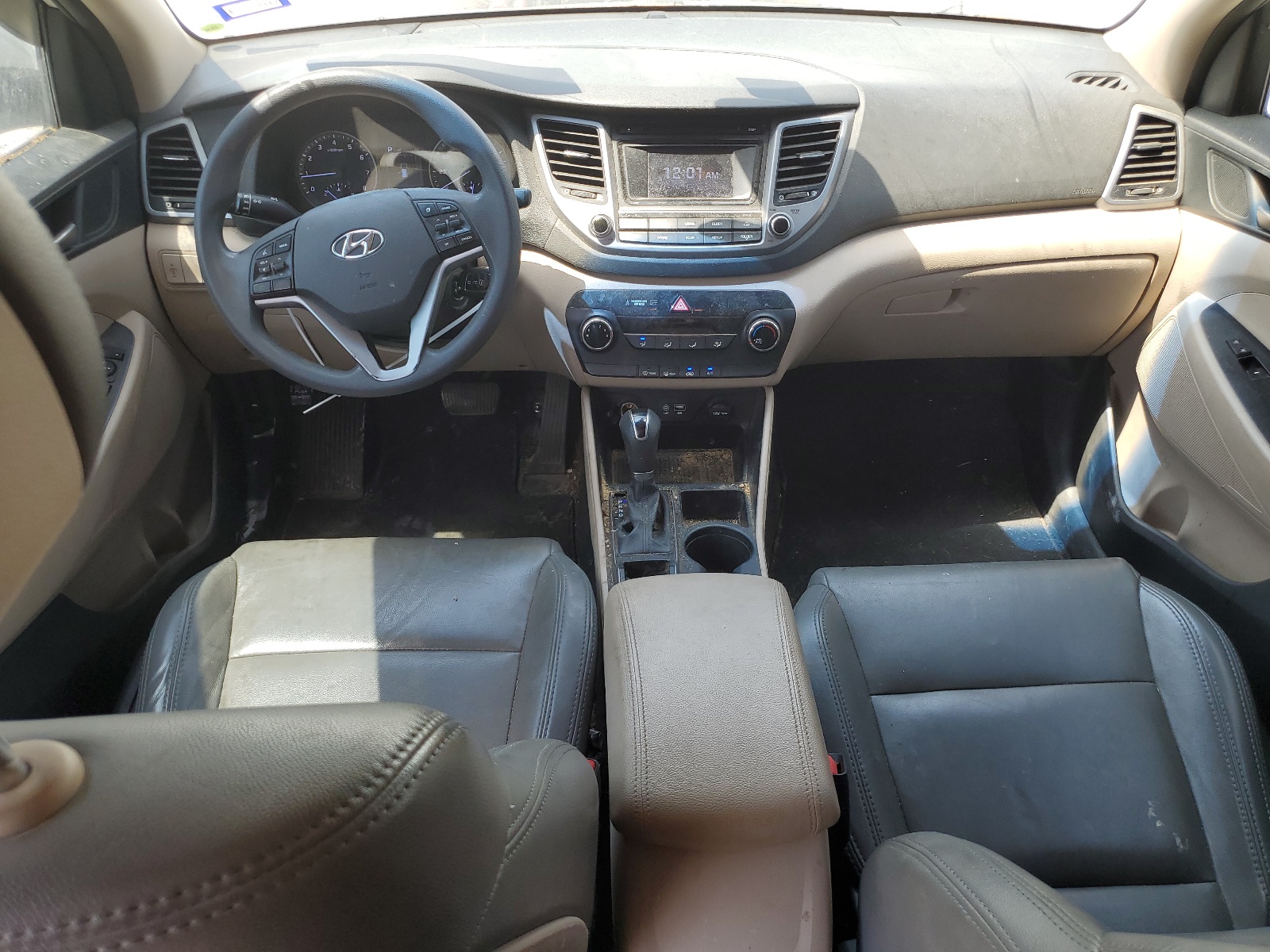 KM8J23A40HU569318 2017 Hyundai Tucson Se