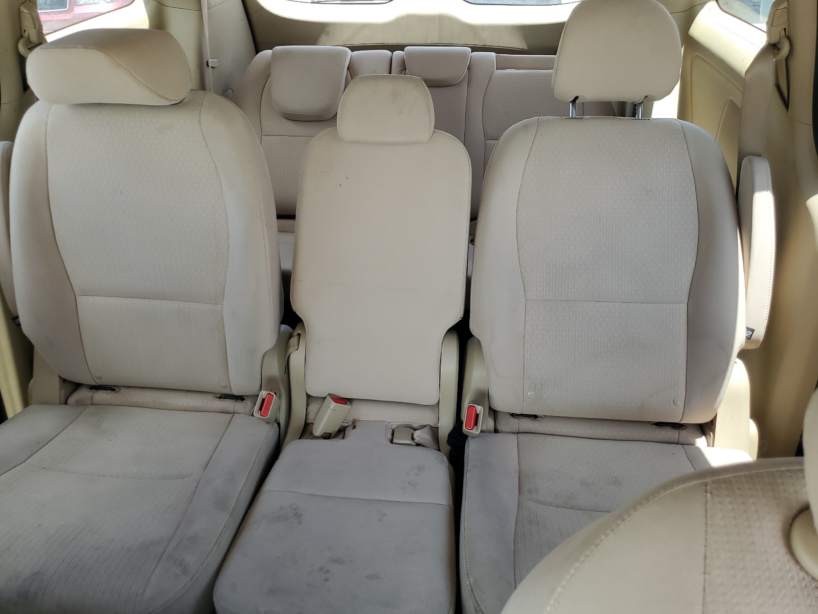 KNDMB5C19H6243912 2017 Kia Sedona Lx