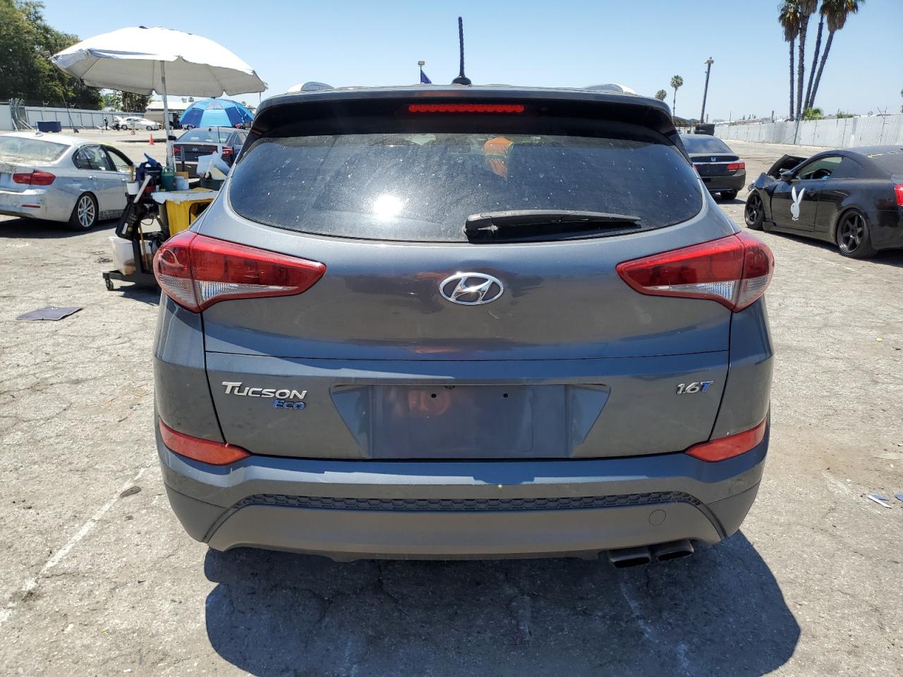 KM8J33A25GU032342 2016 Hyundai Tucson Limited