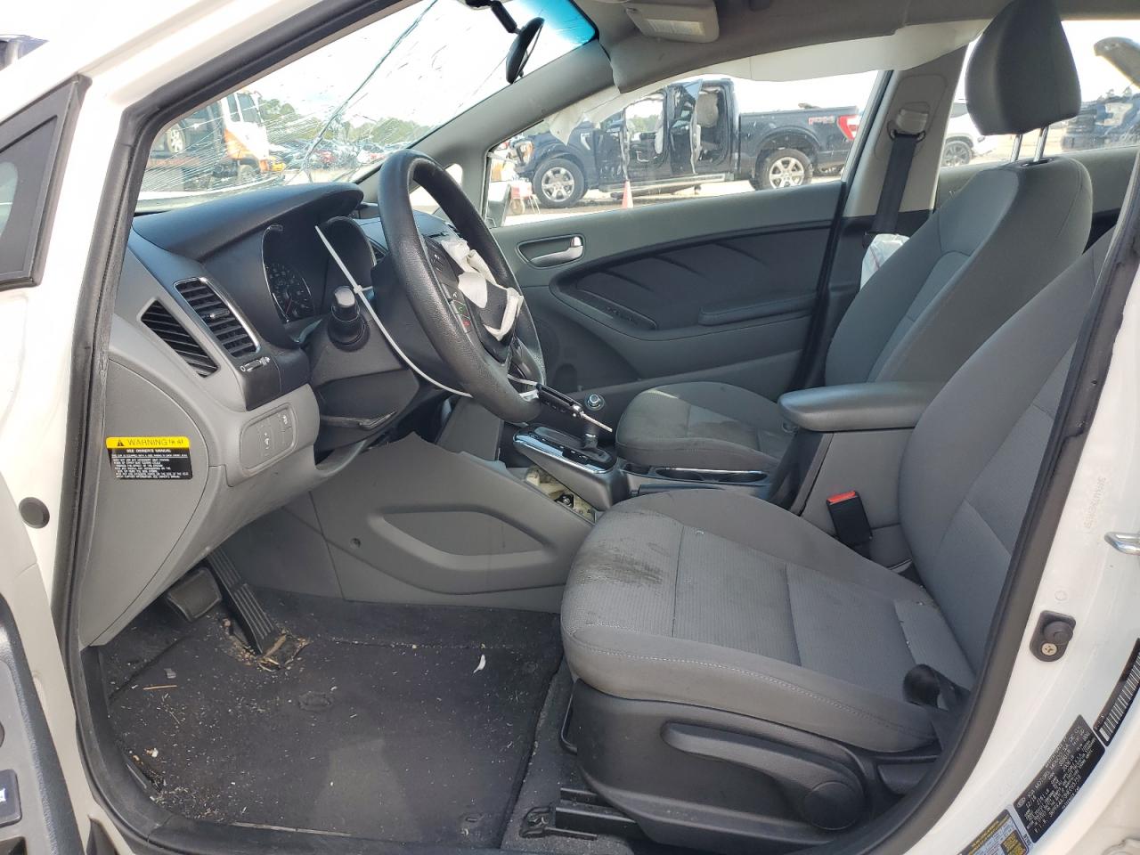 2017 Kia Forte Lx VIN: 3KPFK4A73HE095759 Lot: 64208404