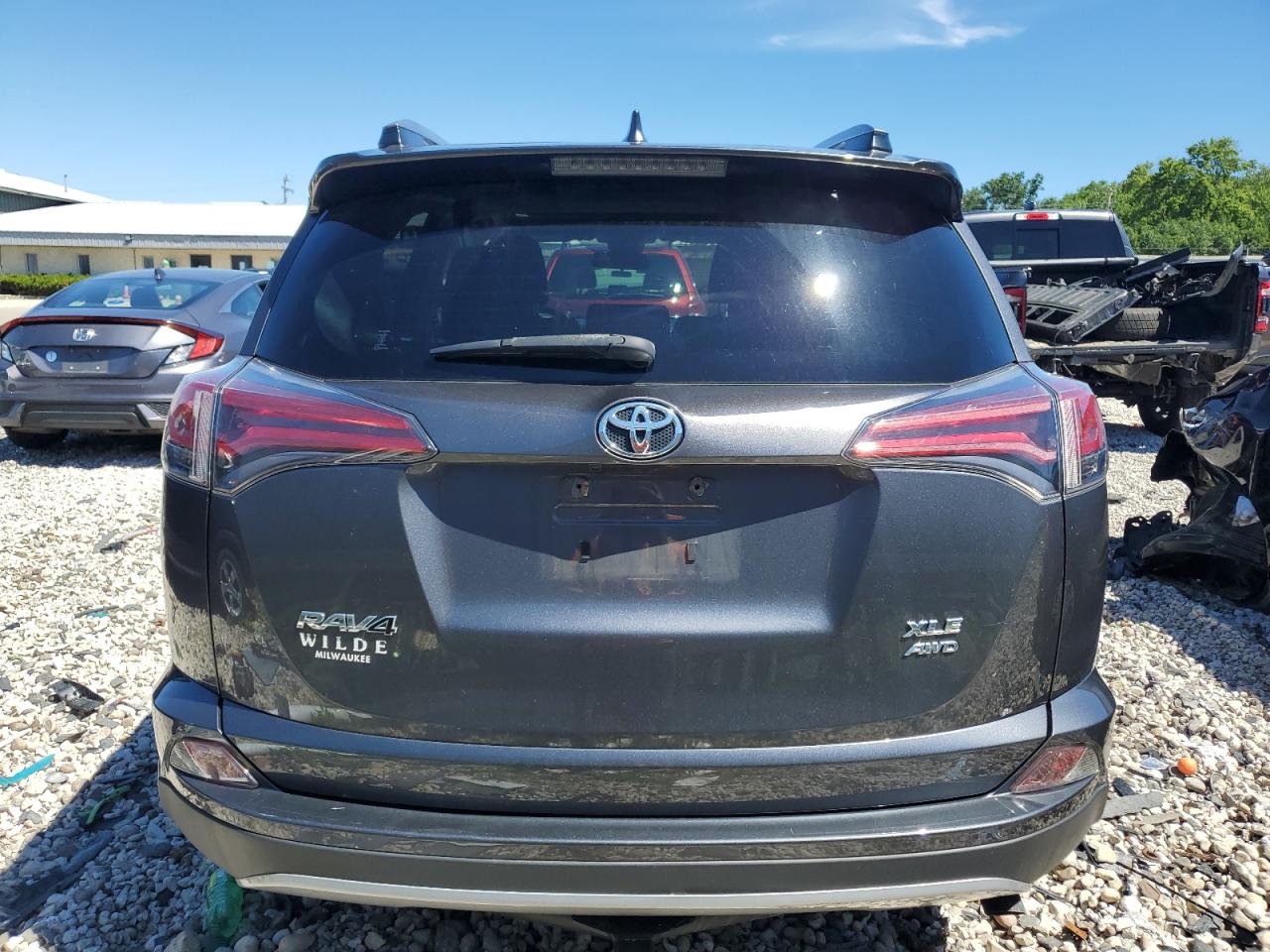 2017 Toyota Rav4 Xle VIN: JTMRFREV0HD202436 Lot: 61319574