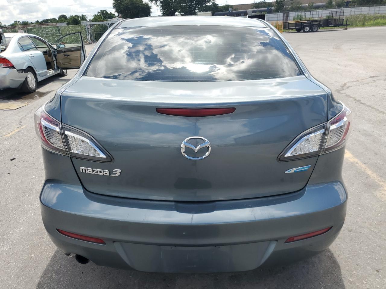 2012 Mazda 3 I VIN: JM1BL1W72C1700174 Lot: 64829054