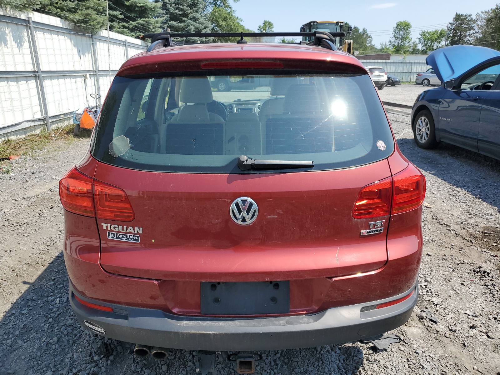 WVGBV7AX5GW020570 2016 Volkswagen Tiguan S