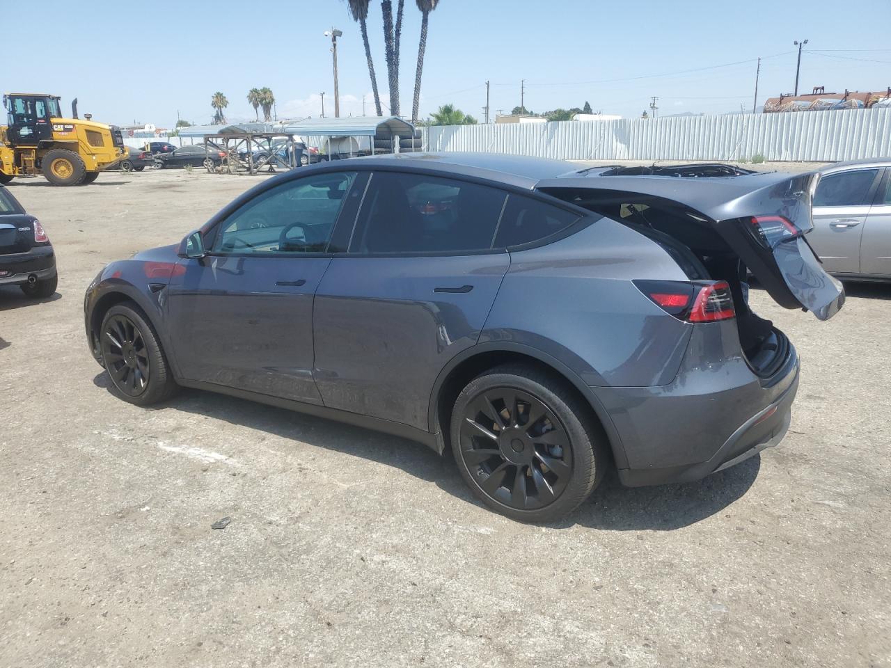 7SAYGDEE6PA178596 Tesla Model Y  2