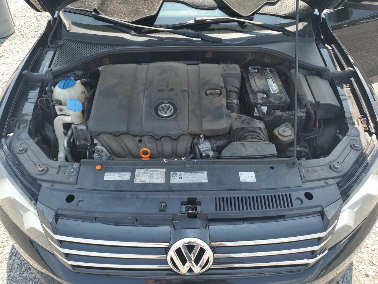 1VWBP7A34CC052589 2012 Volkswagen Passat Se