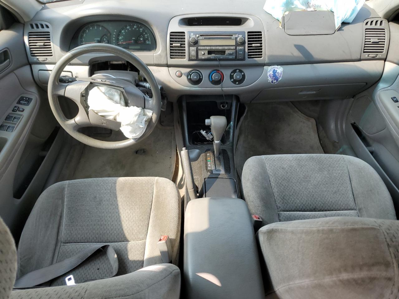 2003 Toyota Camry Le VIN: 4T1BE32KX3U137546 Lot: 64197694