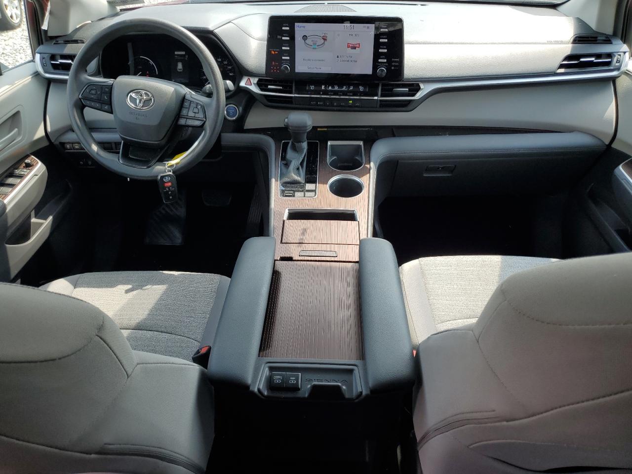 2022 Toyota Sienna Le VIN: 5TDBSKFC3NS043736 Lot: 64492444