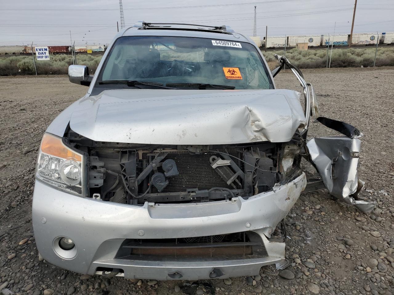 5N1BA0NE2BN607366 2011 Nissan Armada Platinum