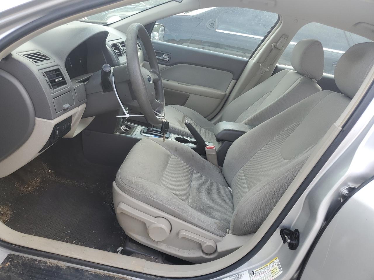 2012 Ford Fusion S VIN: 3FAHP0GA8CR185504 Lot: 63020114