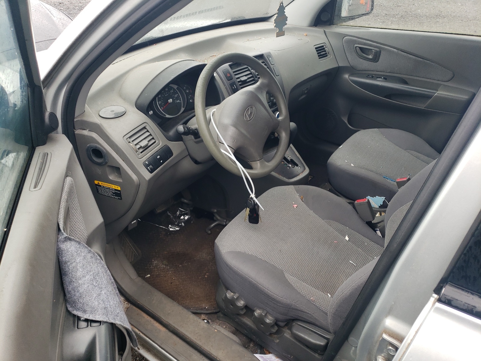 KM8JM12B28U913517 2008 Hyundai Tucson Gls