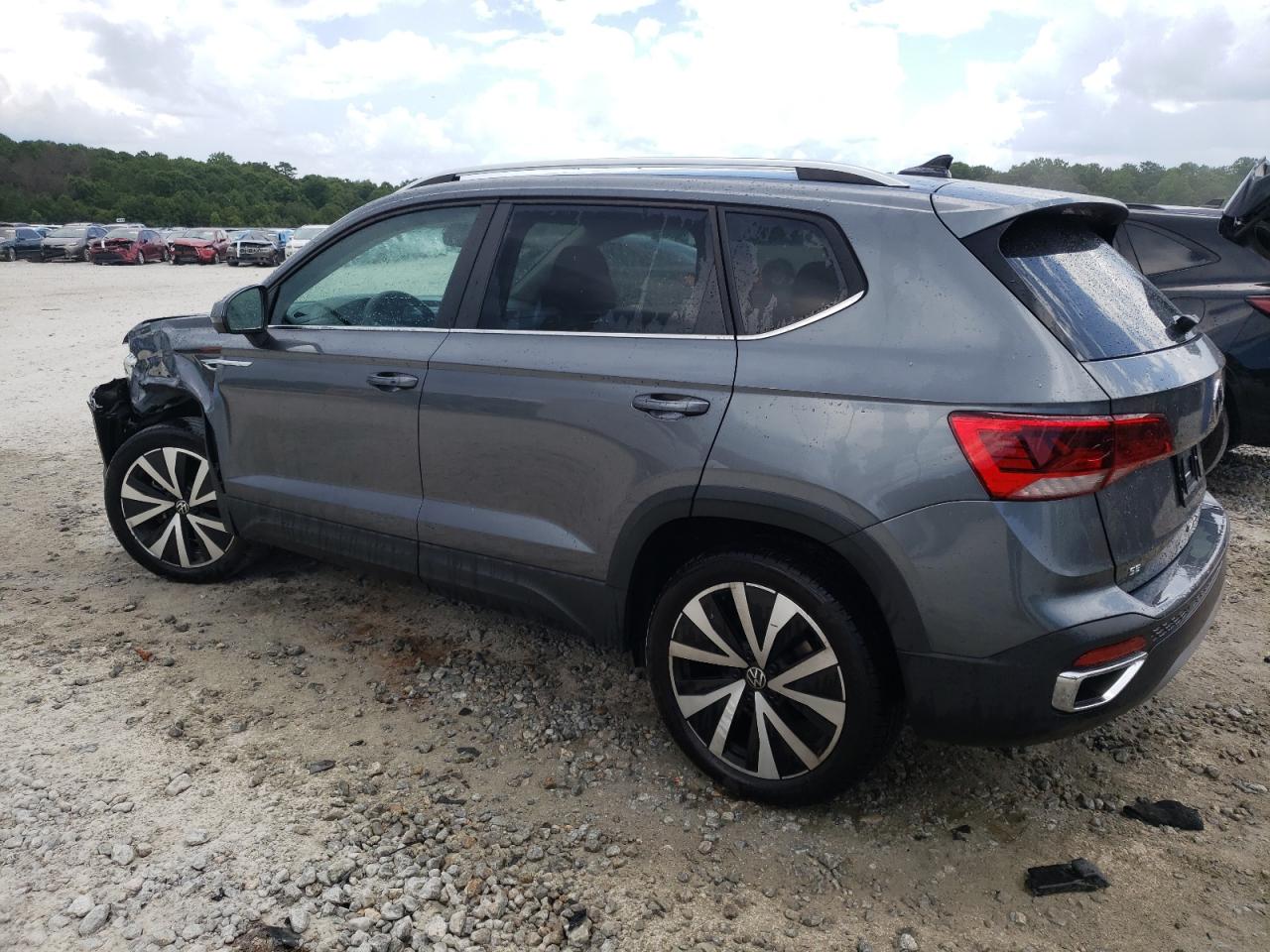 3VVSX7B23RM017236 2024 Volkswagen Taos Se