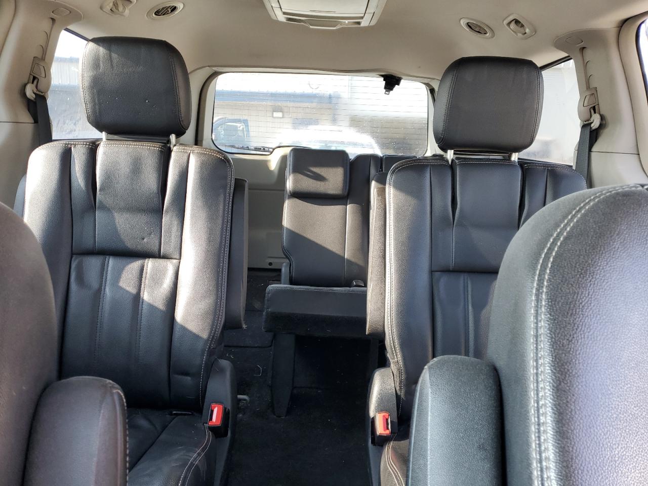 2014 Chrysler Town & Country Touring VIN: 2C4RC1BG3ER424185 Lot: 64504214