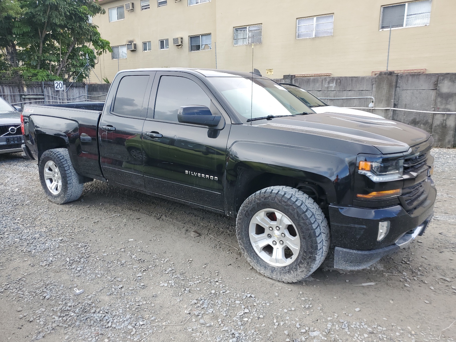 2016 Chevrolet Silverado K1500 Lt vin: 1GCVKREC6GZ252719