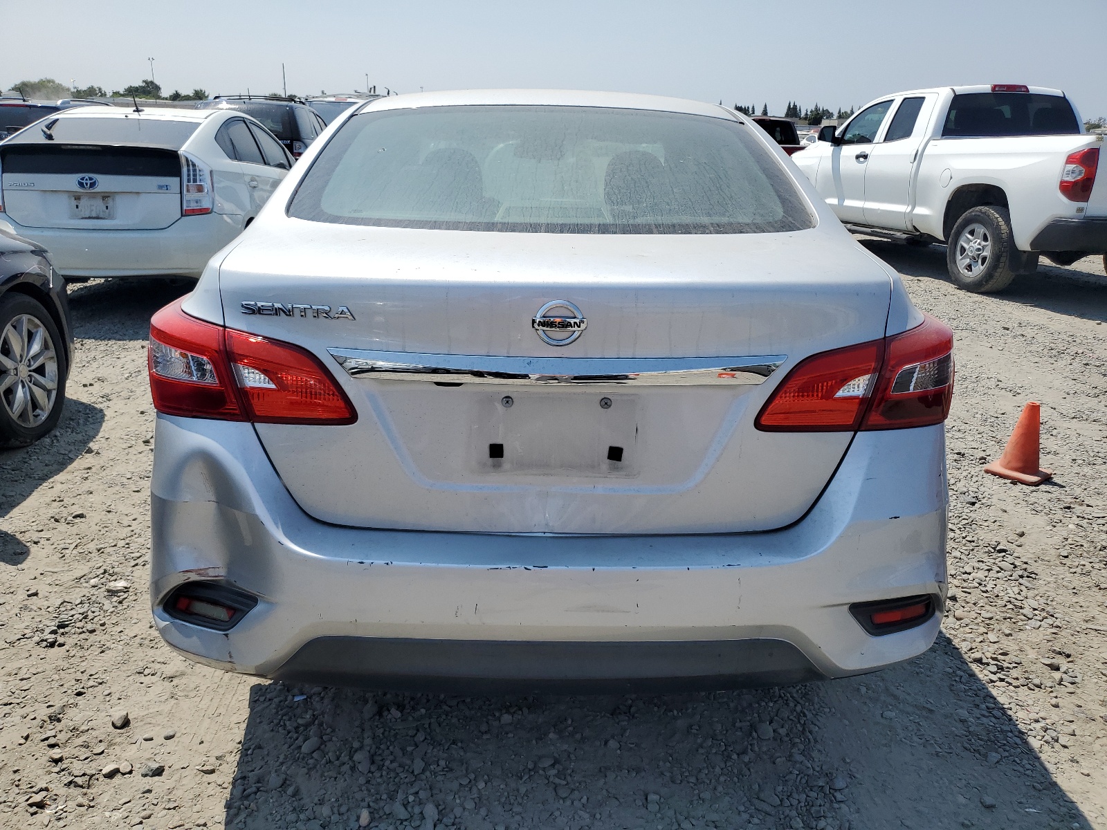 3N1AB7AP1KY383834 2019 Nissan Sentra S