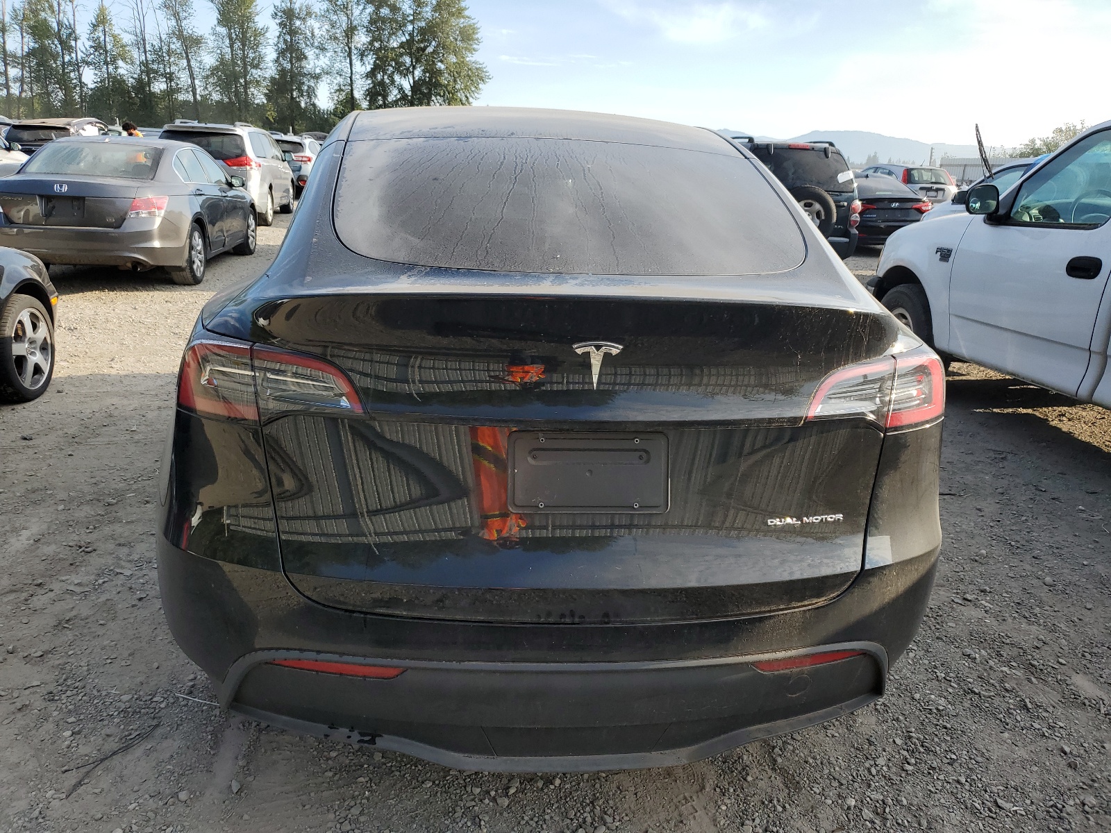 7SAYGDEE3PF703908 2023 Tesla Model Y