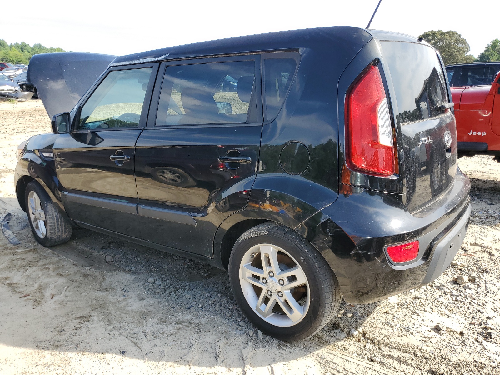 2012 Kia Soul vin: KNDJT2A50C7451796