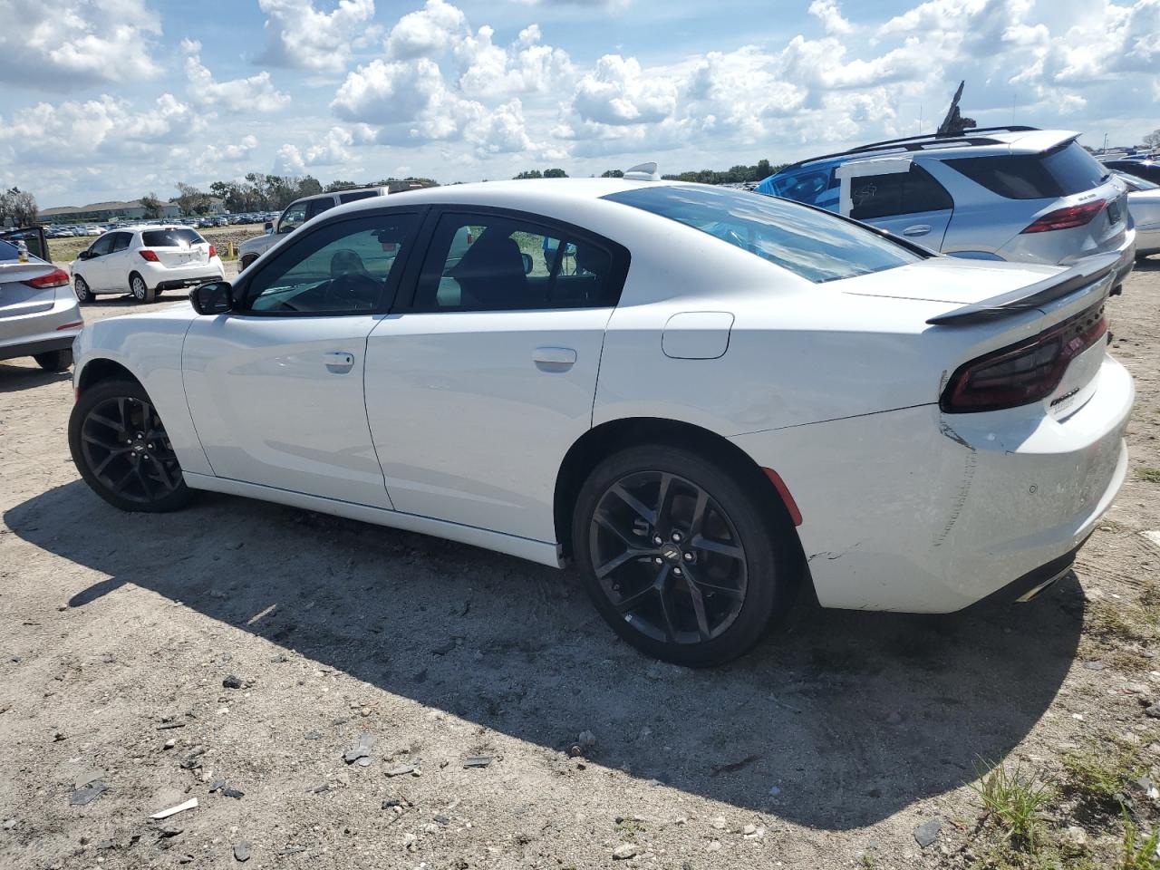 2C3CDXBG5PH632037 2023 DODGE CHARGER - Image 2